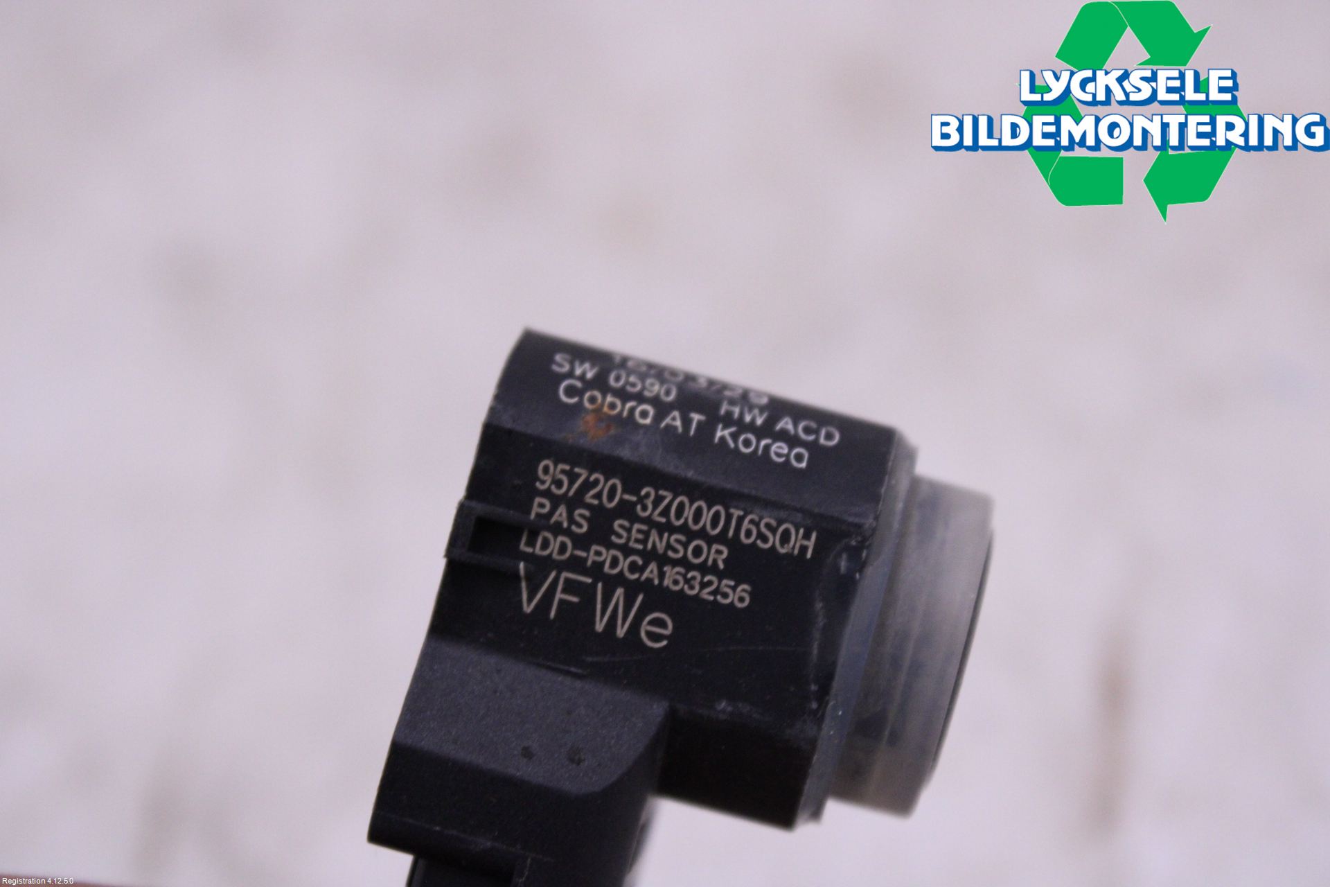 Hyundai i40 08-15 Parkeringshjälp Frontsensor