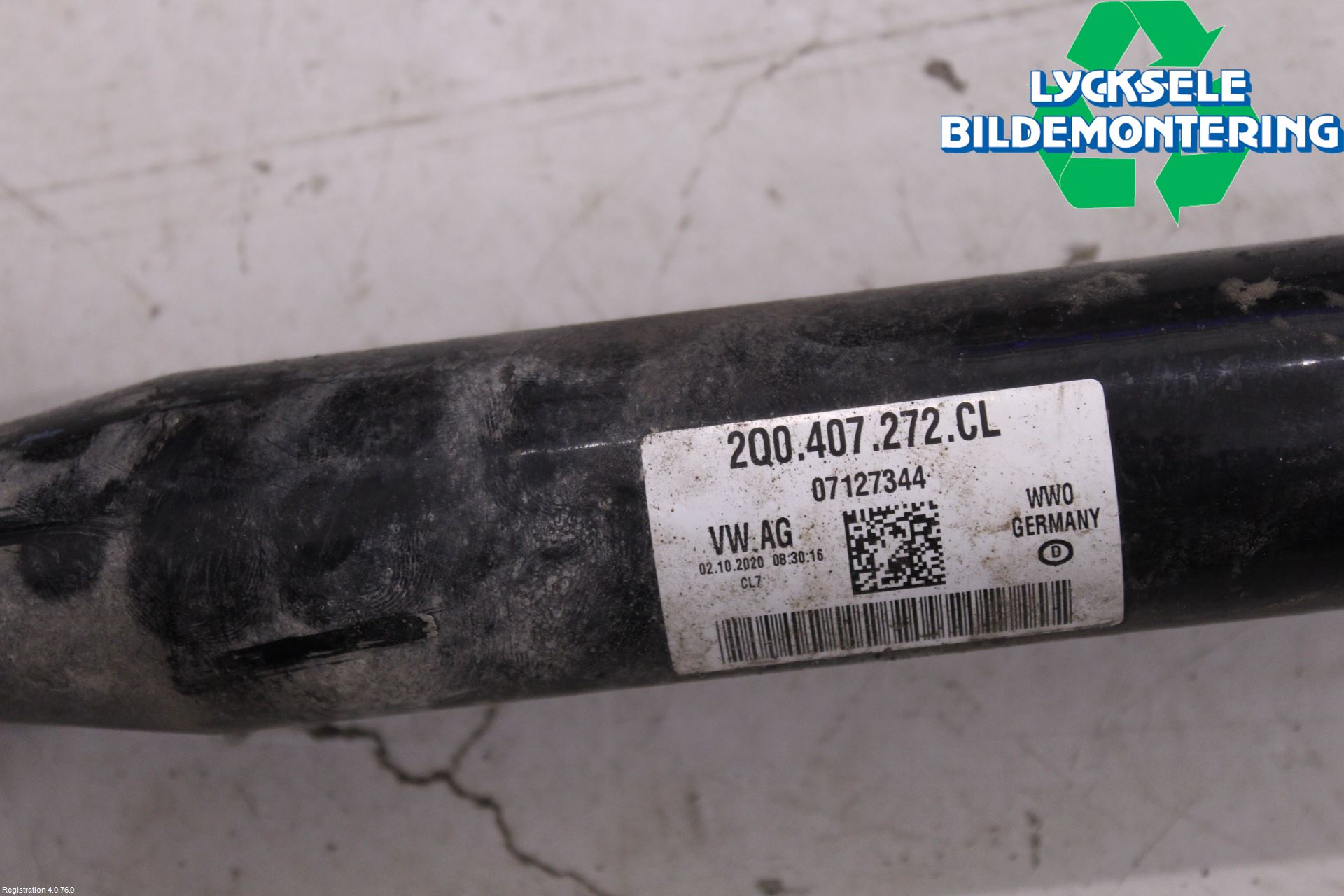 Volkswagen VW T-CROSS 19- Drivaxel Fram Höger