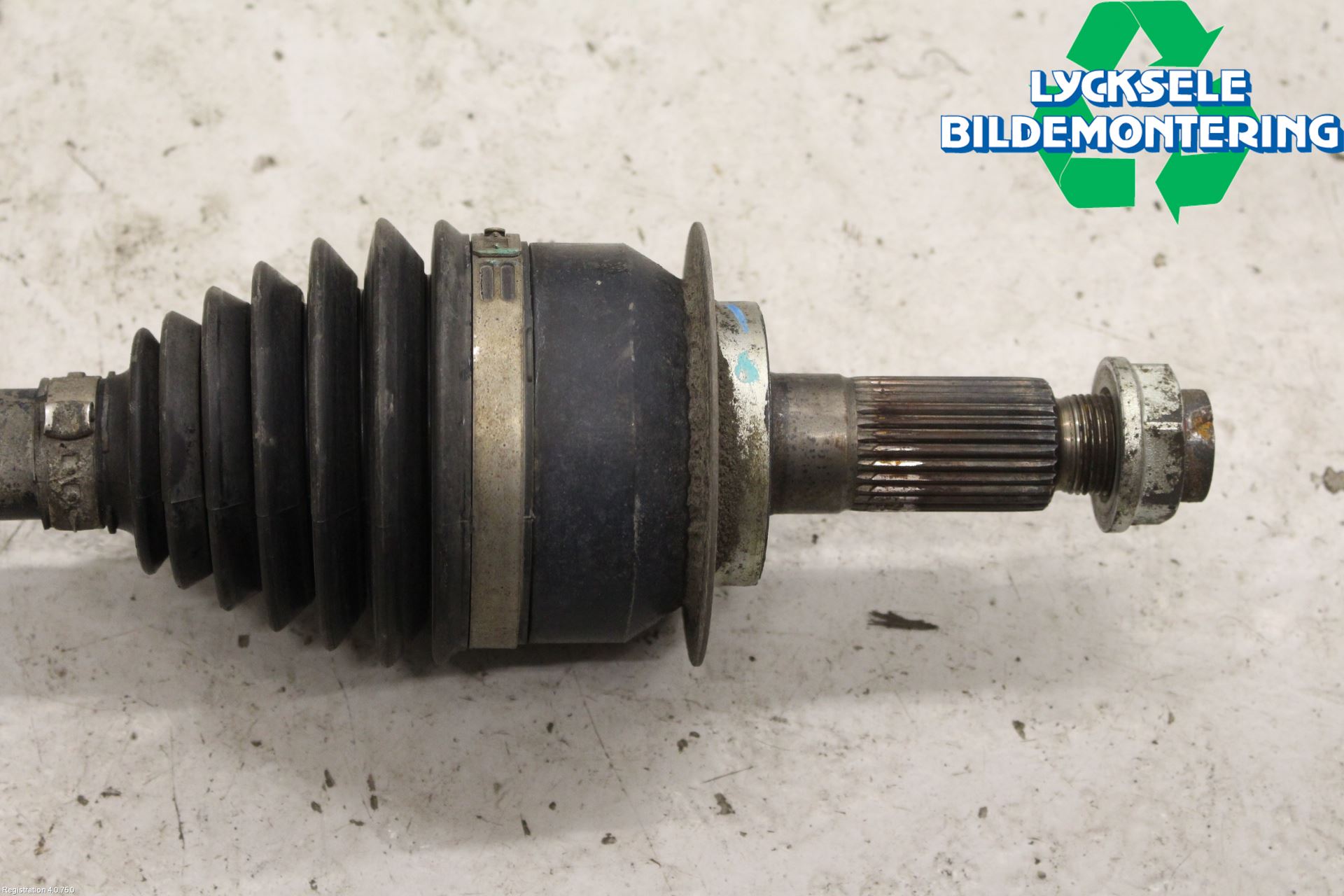 Suzuki SX4 10-13 Drivaxel Fram Höger