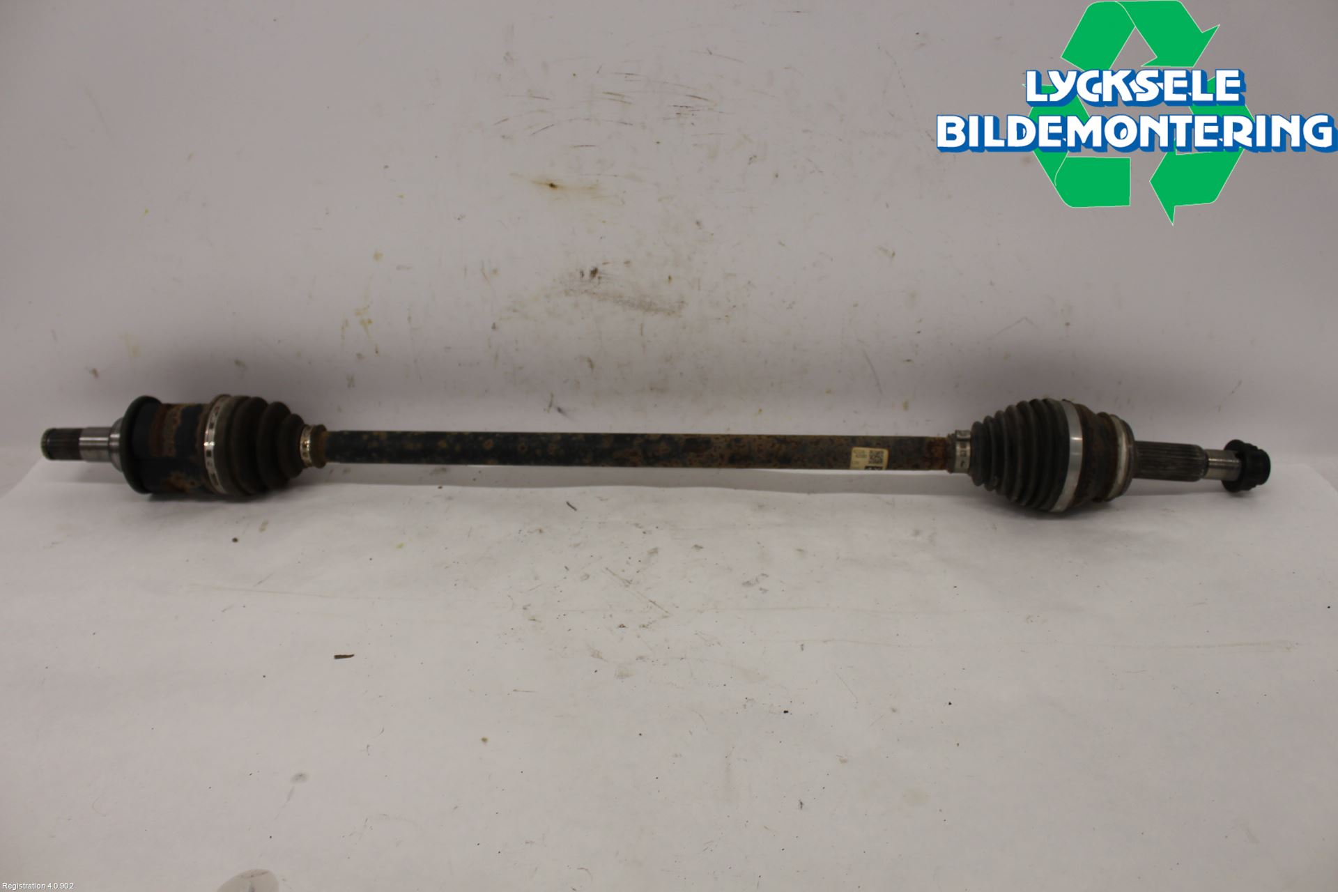 Toyota RAV4 19- Drivaxel Bak Höger