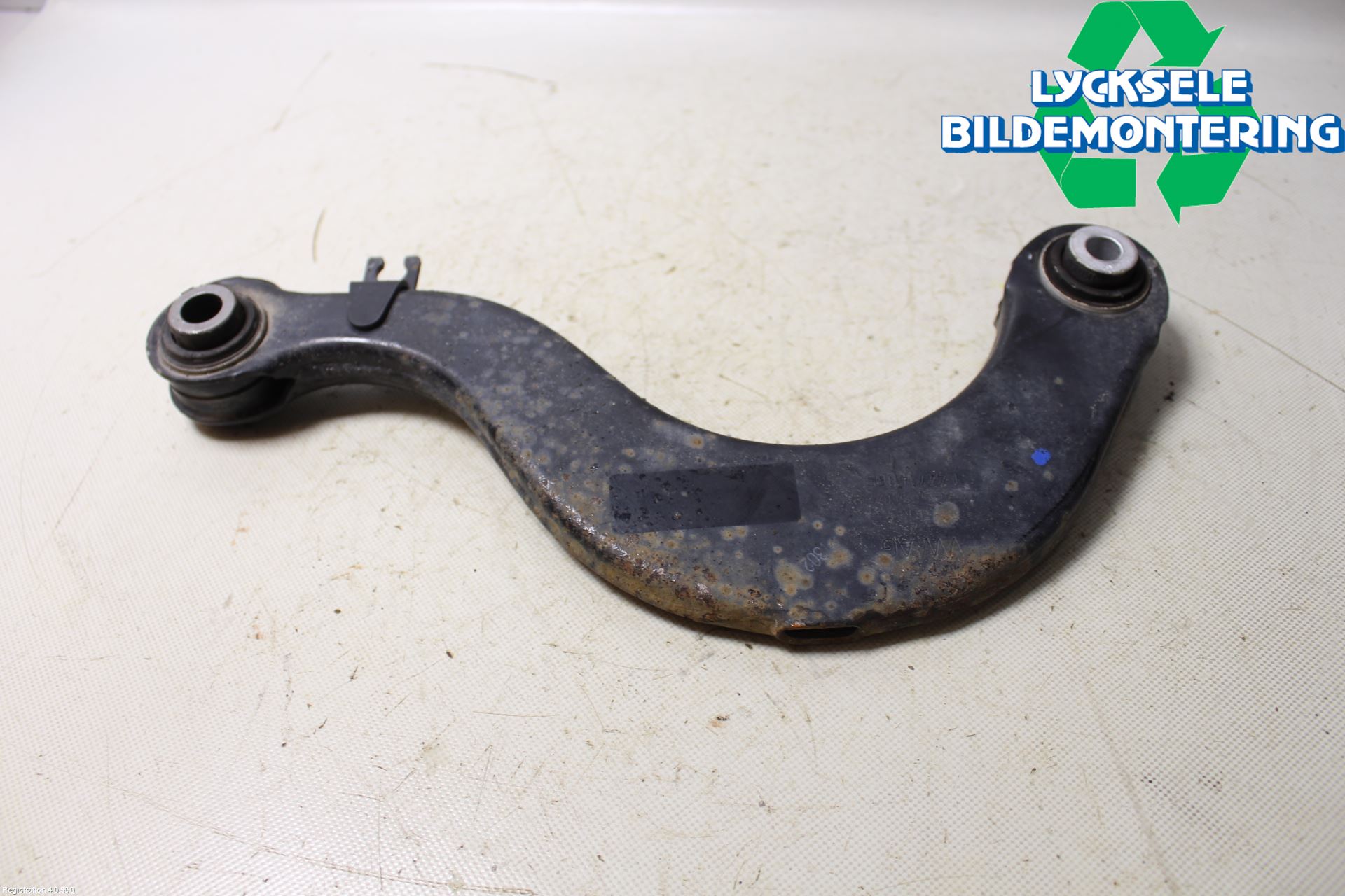Volkswagen VW GOLF / E-GOLF VII 13-20 Bärarm Bak Höger