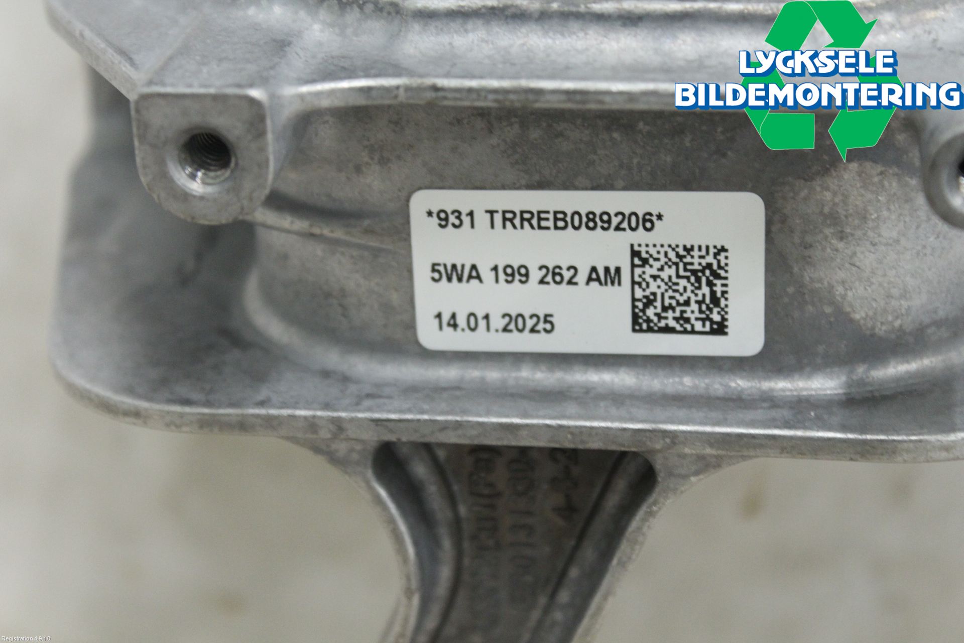 Audi Q3 F3 19- Motorkudde