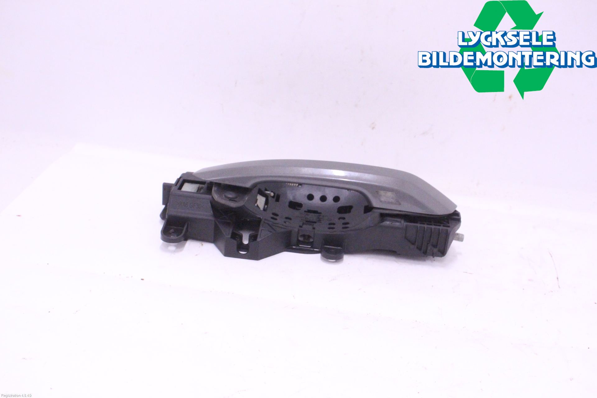 Audi A4/S4 B9 20- Dörrhandtag Yttre Vä