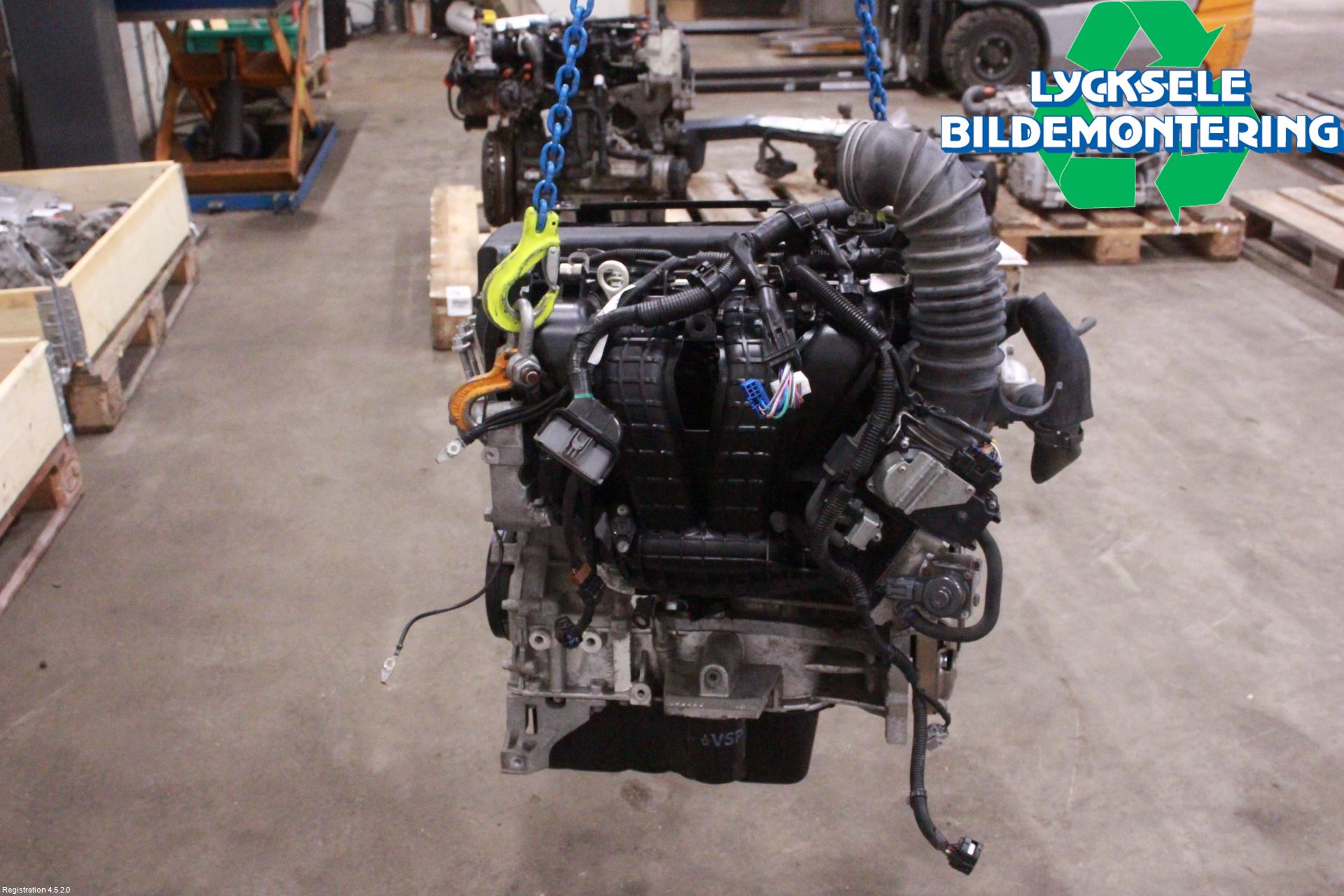 Mitsubishi OUTLANDER 13-21 Motor Bensin