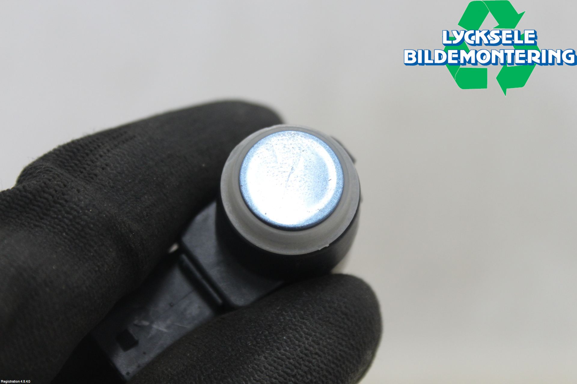 Mercedes-Benz MB E-KLASS (W212) 09-16 Parkeringshjälp Frontsensor