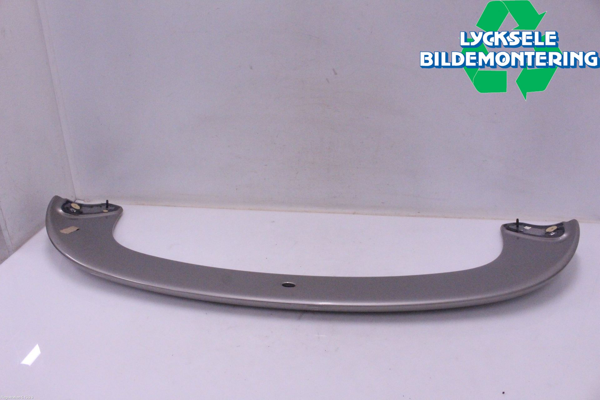 Volvo XC70 08-13 Spoiler Baklucka
