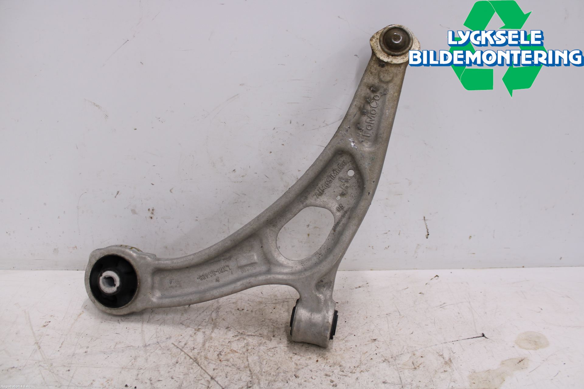 Ford KUGA/KUGA PHEZ/FHEV 20- Bärarm Fram Undre Hö