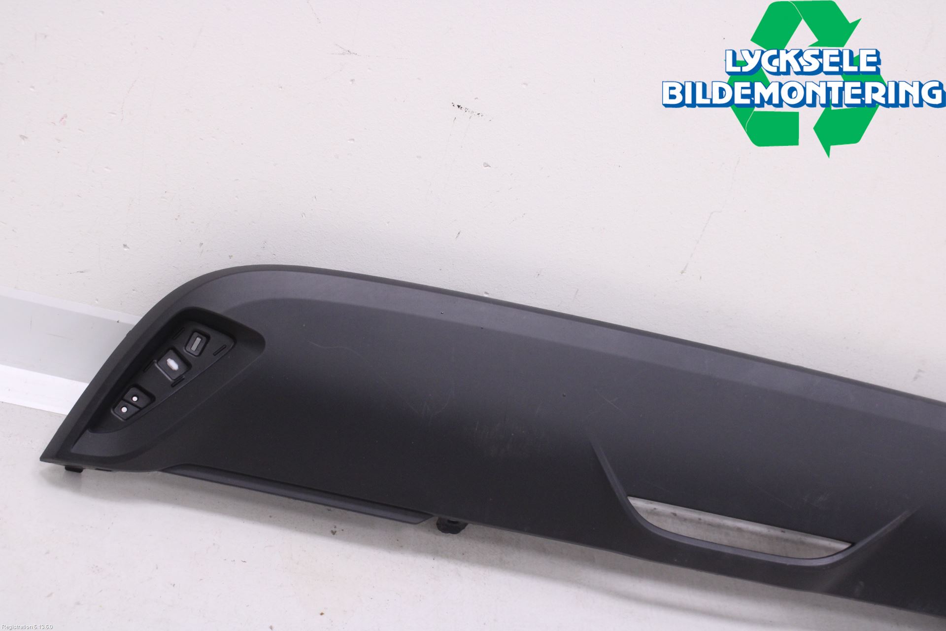 Toyota YARIS XP21 20- Spoiler Bak