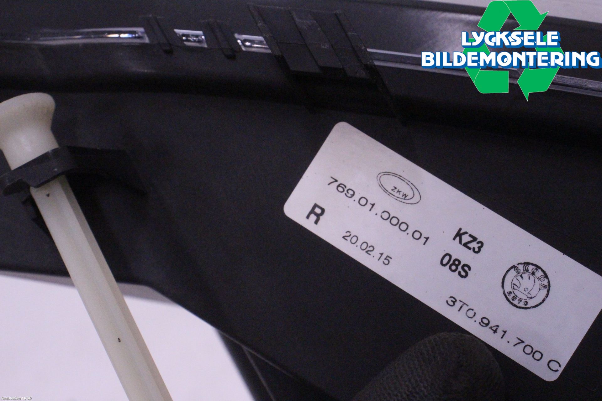 Skoda SUPERB 09-15 Dimljus-Varselljus Fram