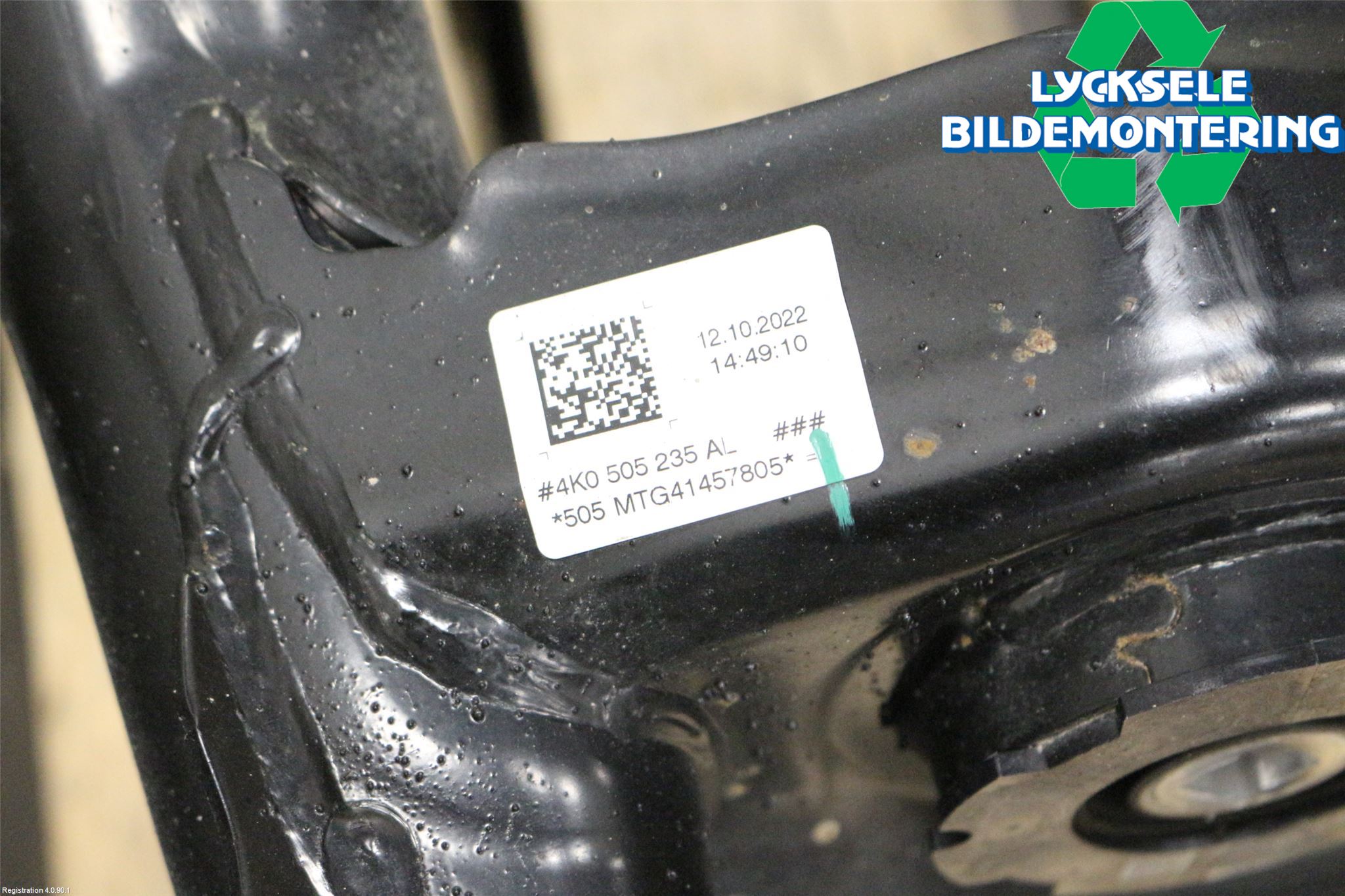 Audi A6 F2/C8 19- Bakaxelbalk