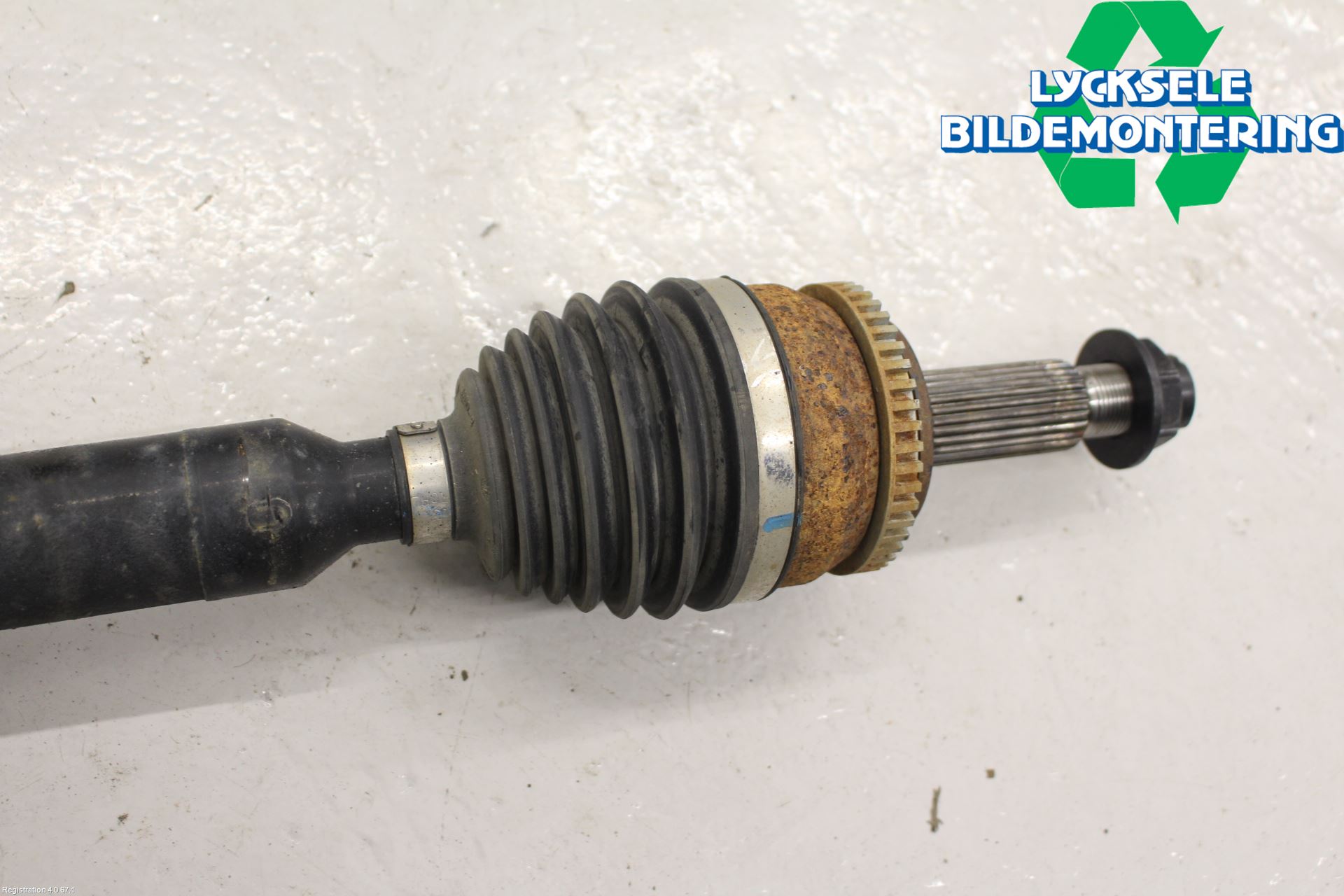 Kia CEED 12-18 Drivaxel Fram Höger