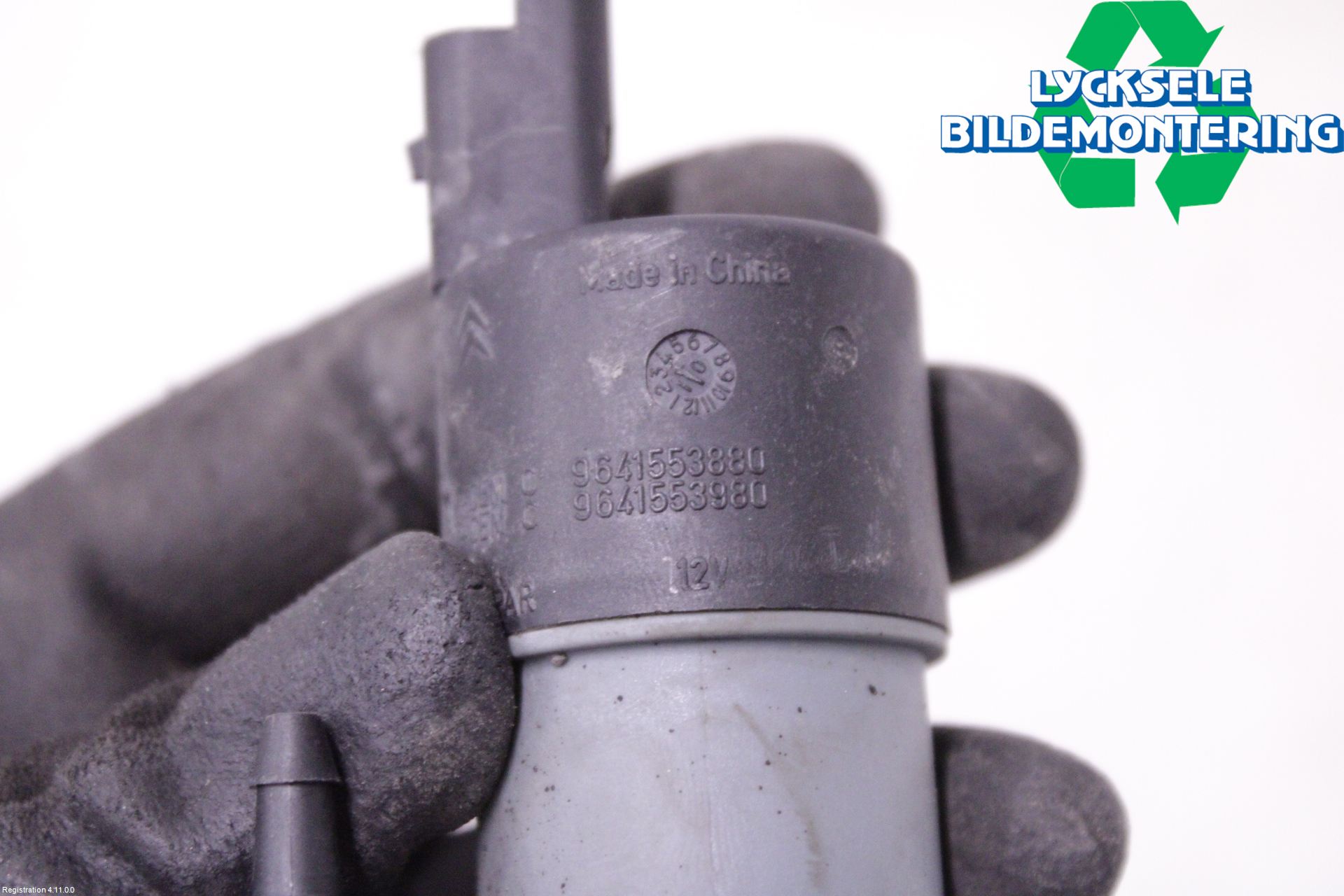 Nissan QASHQAI 10-14 Spolarpump Vindruta