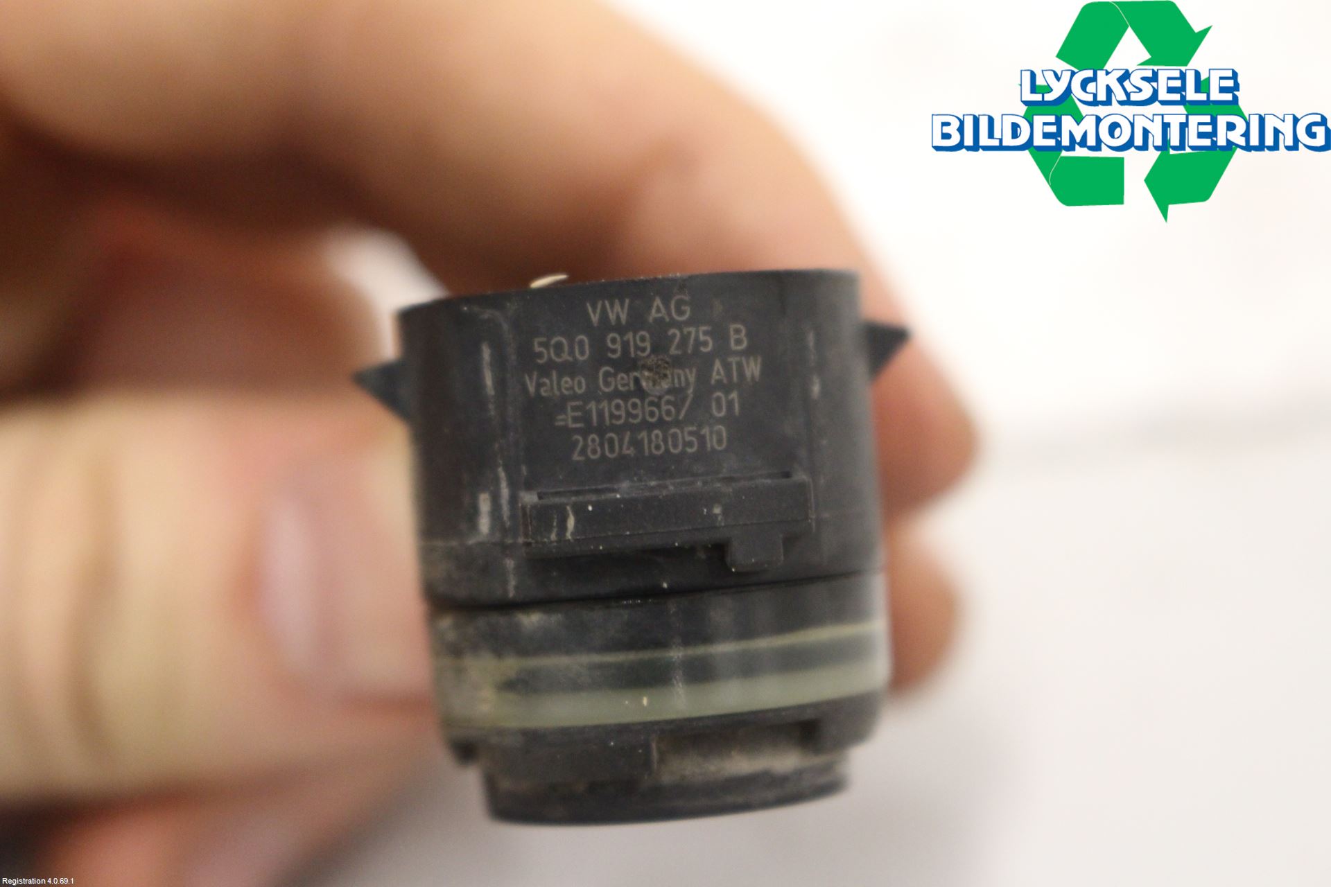 Audi A4/S4 B9 16-19 Parkeringshjälp Backsensor