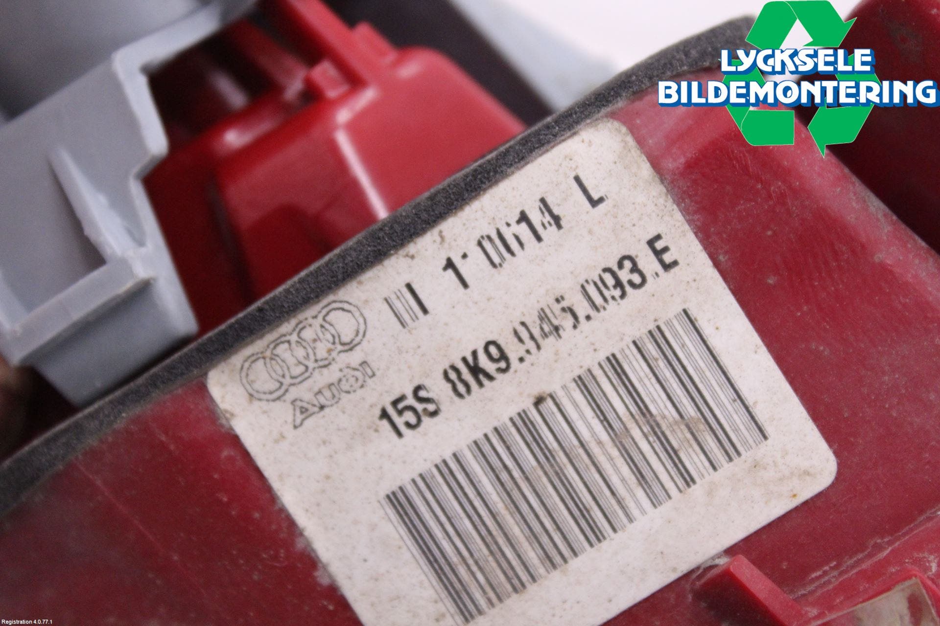 Audi A4 12-15 Bakljus Lucka Vä