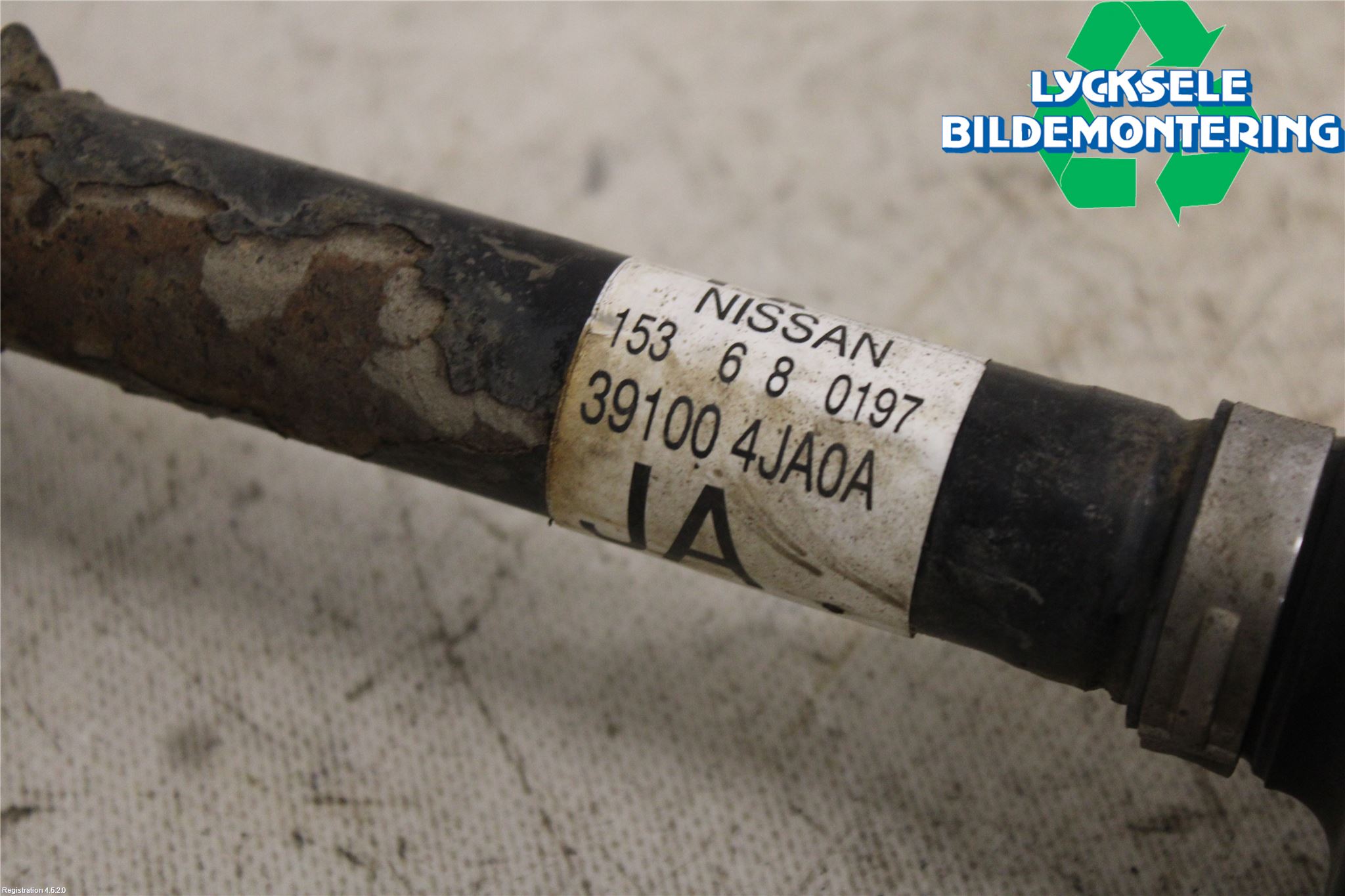 Nissan NAVARA, TREK-1 17-21 Drivaxel Fram Höger