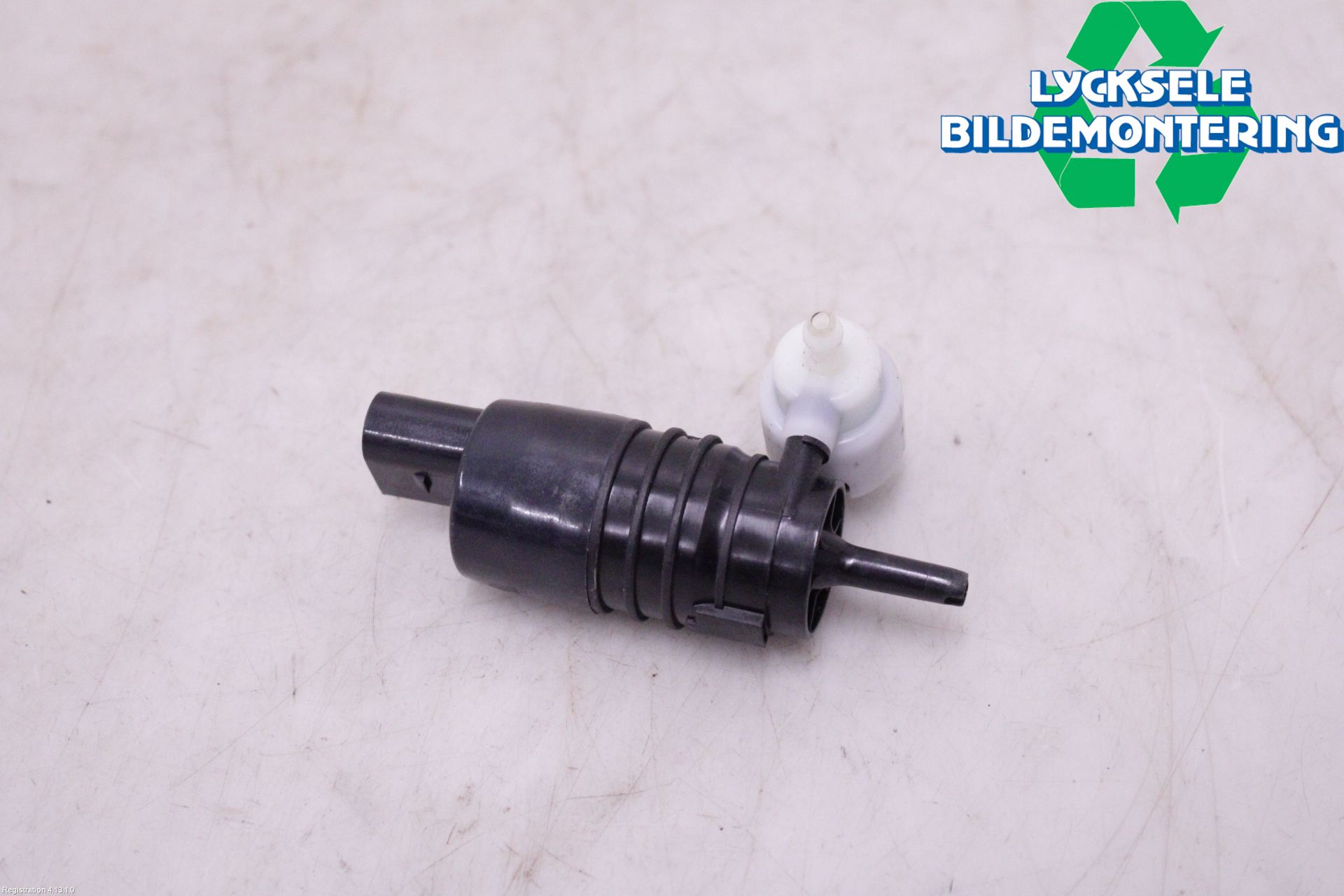 BMW 5 G30/G31/F90 17-23 Spolarpump Vindruta