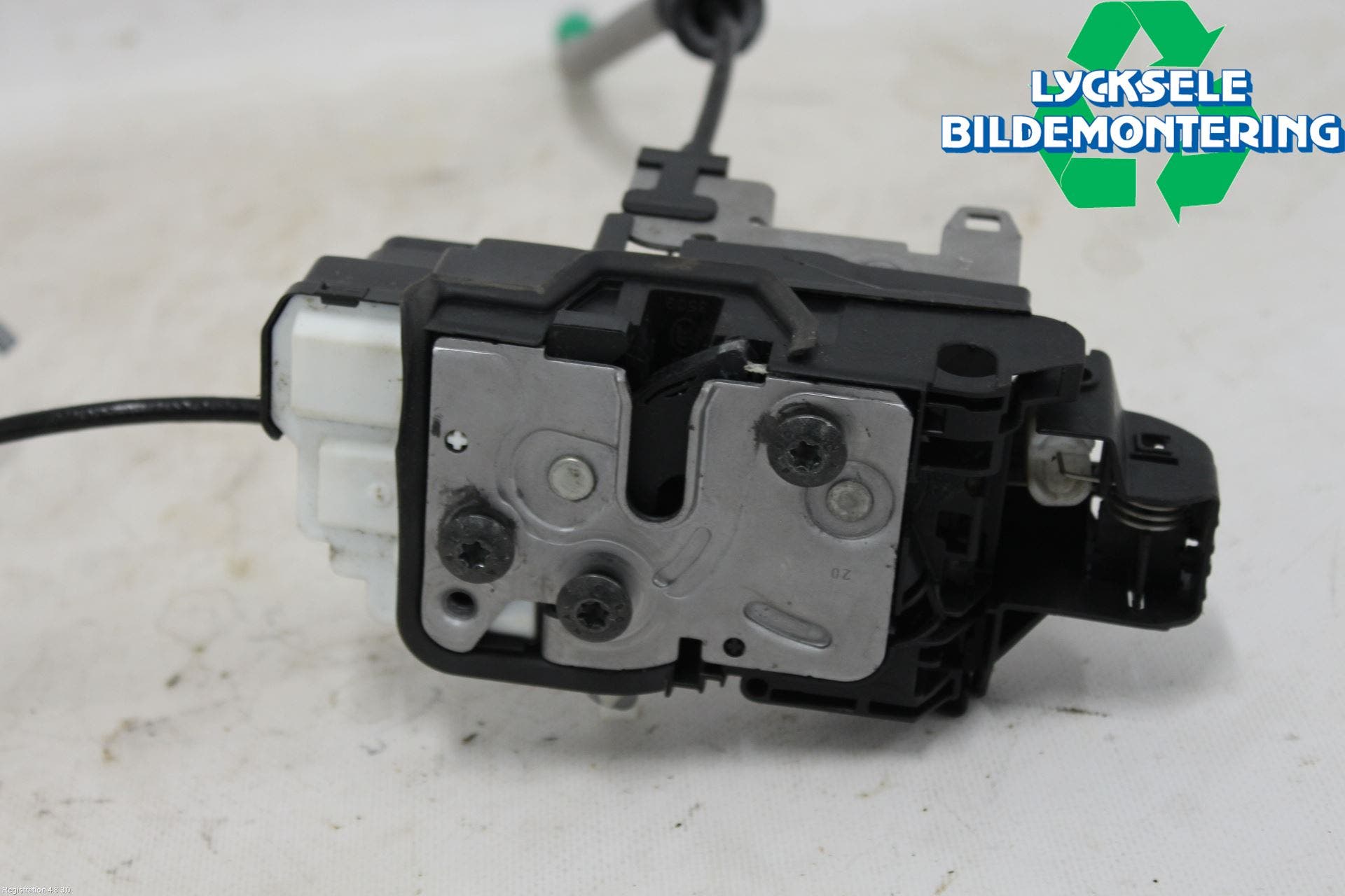 Volvo V60 19- Låskista-Dörrlås