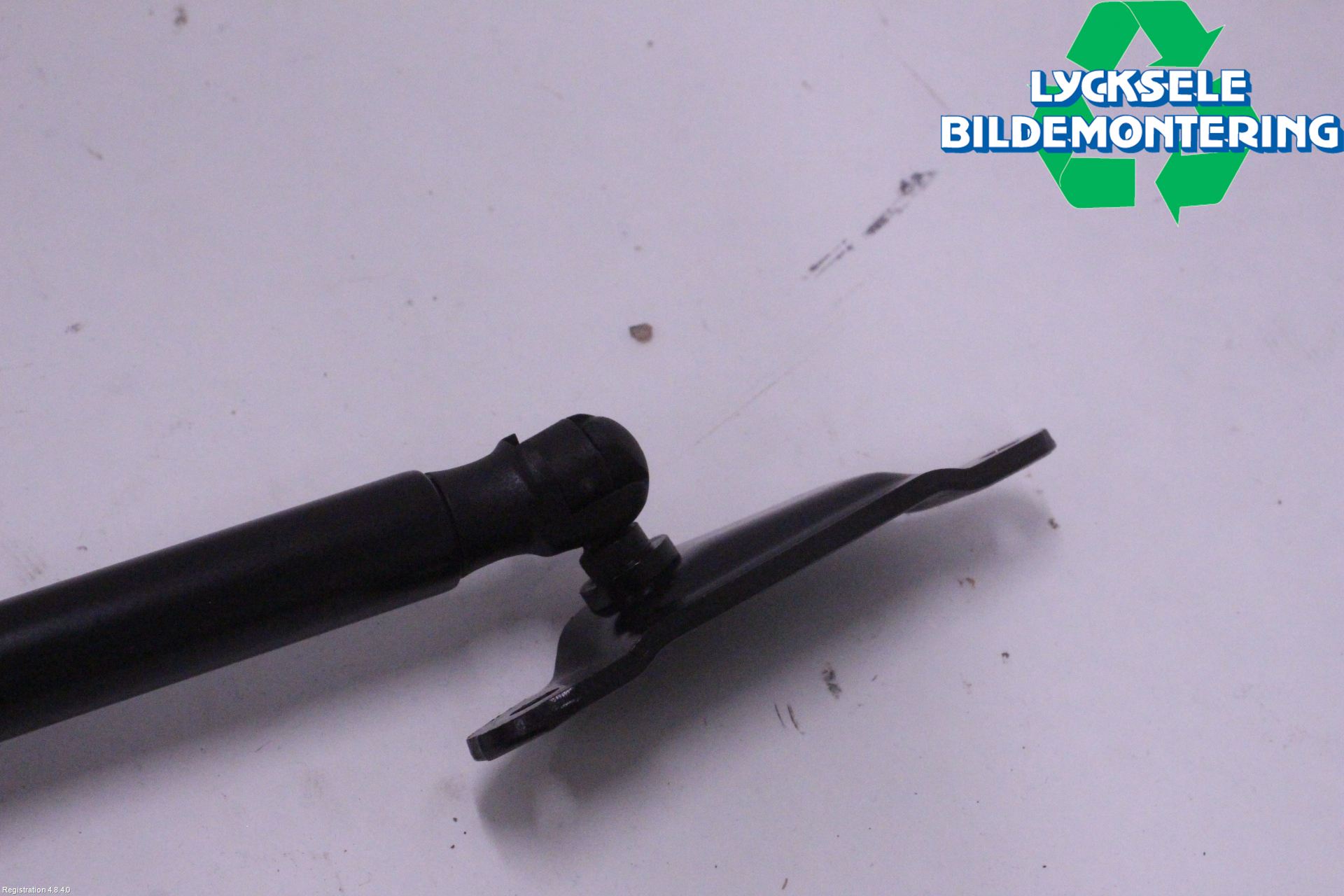 Volkswagen VW T-ROC 18- Gasfjäder Baklucka