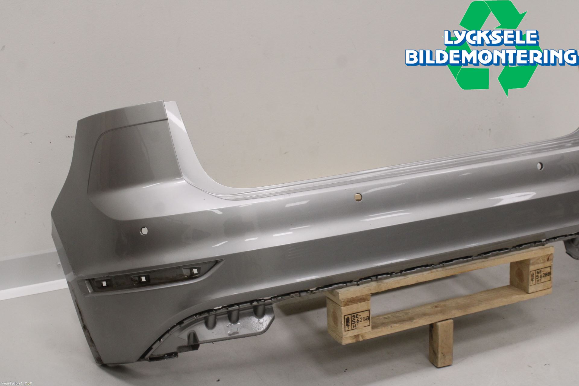 Volkswagen VW GOLF SPORTSVAN 15-20 Stötfångarbeklädnad Bak