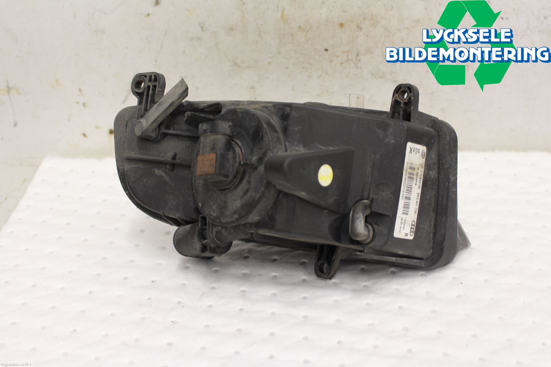 Audi A4 12-15 Dimljus-Varselljus Fram