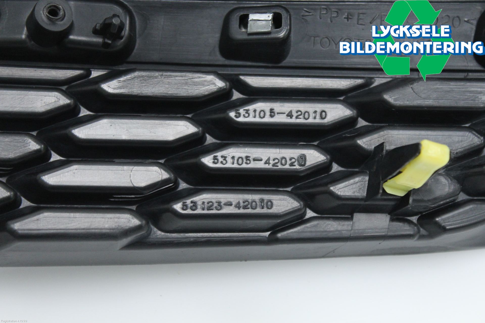 Toyota RAV4 13-18 Grilldel Höger