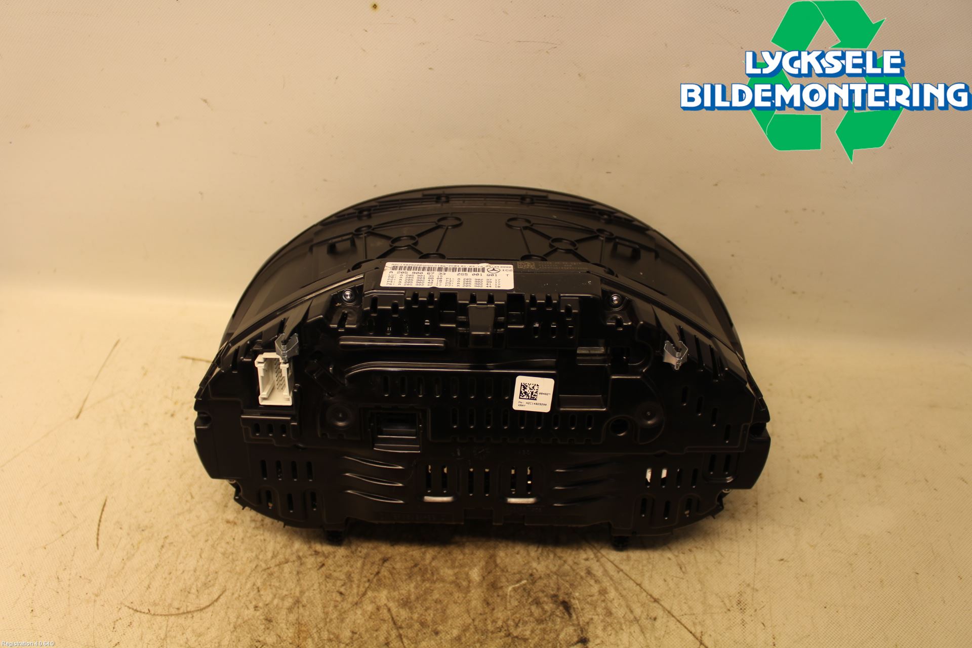 Mercedes-Benz MB C-KLASS (W205) 14-21 Instrument Komb
