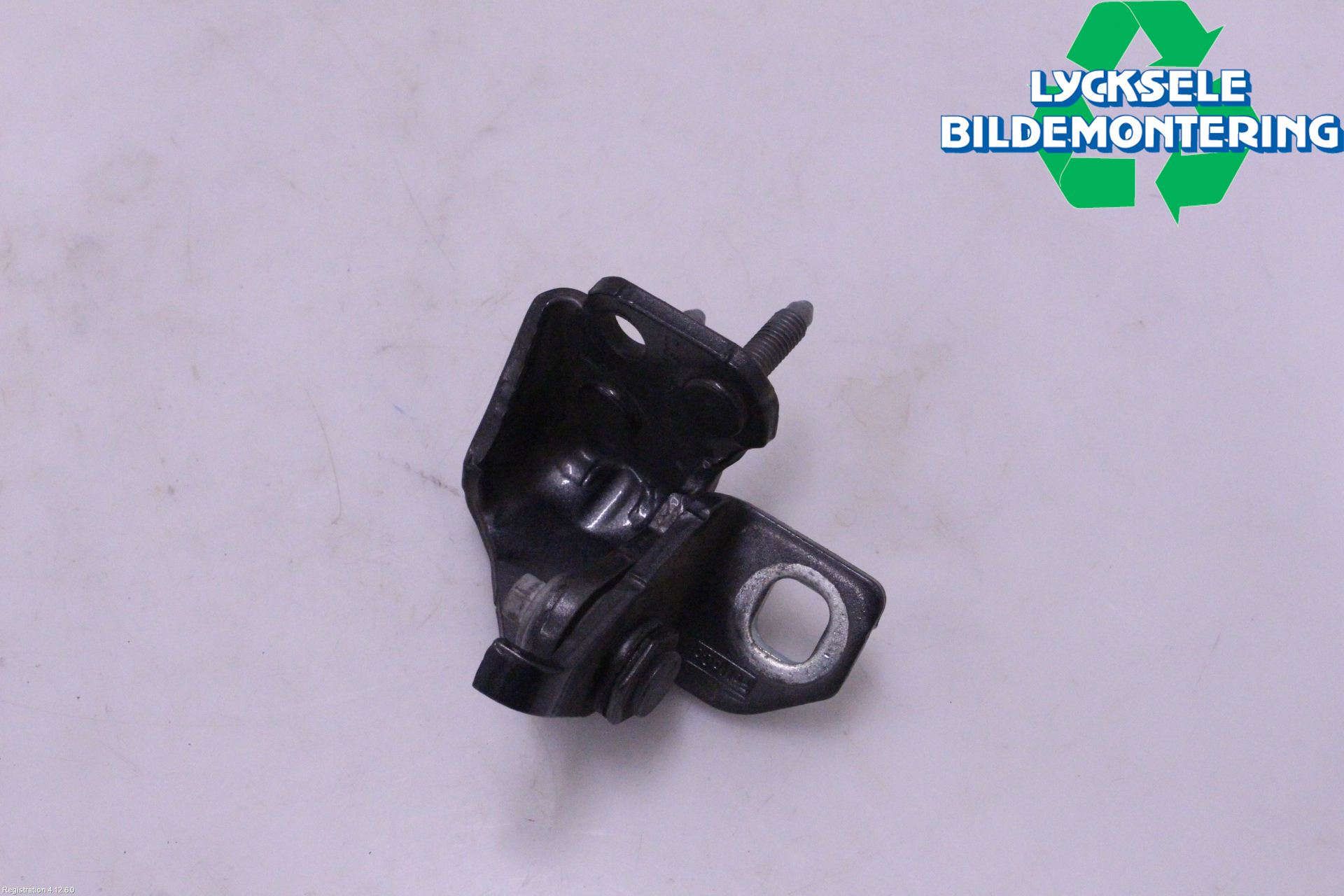 Ford KUGA 17-19 Dörrgångjärn