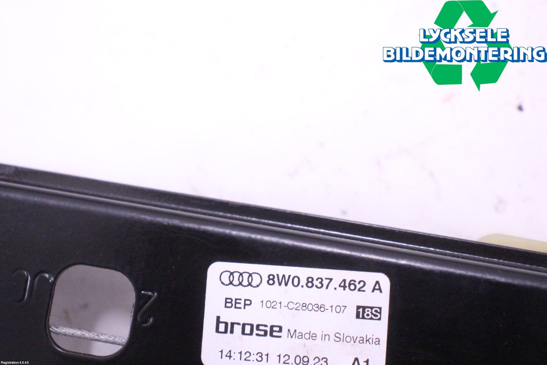 Audi A4/S4 B9 20- Strömställare Elhiss