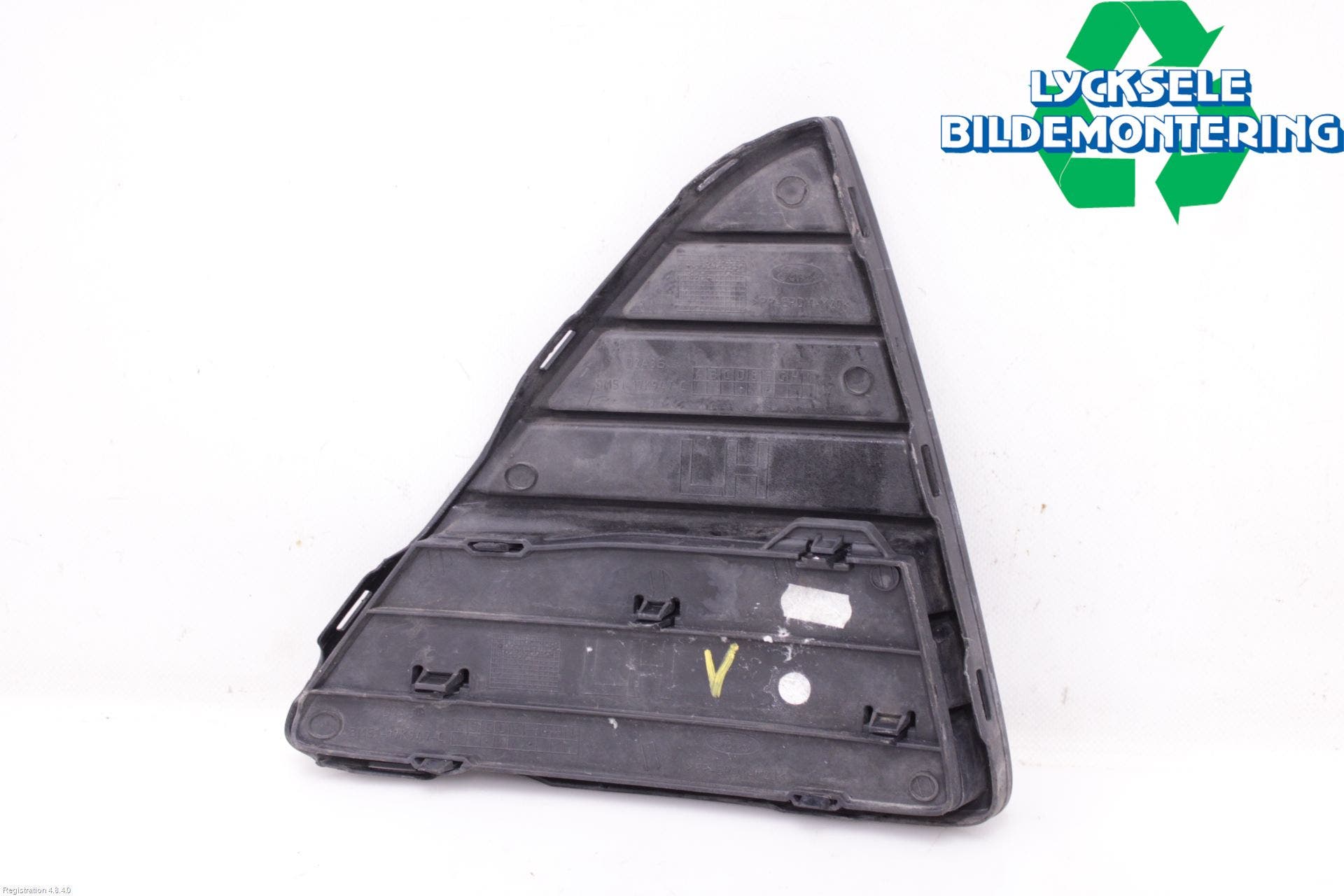 Ford FOCUS 11-14 Grilldel Vänster