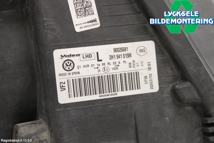 Volkswagen VW AMAROK 2H 10-22 Strålkastare Vänster