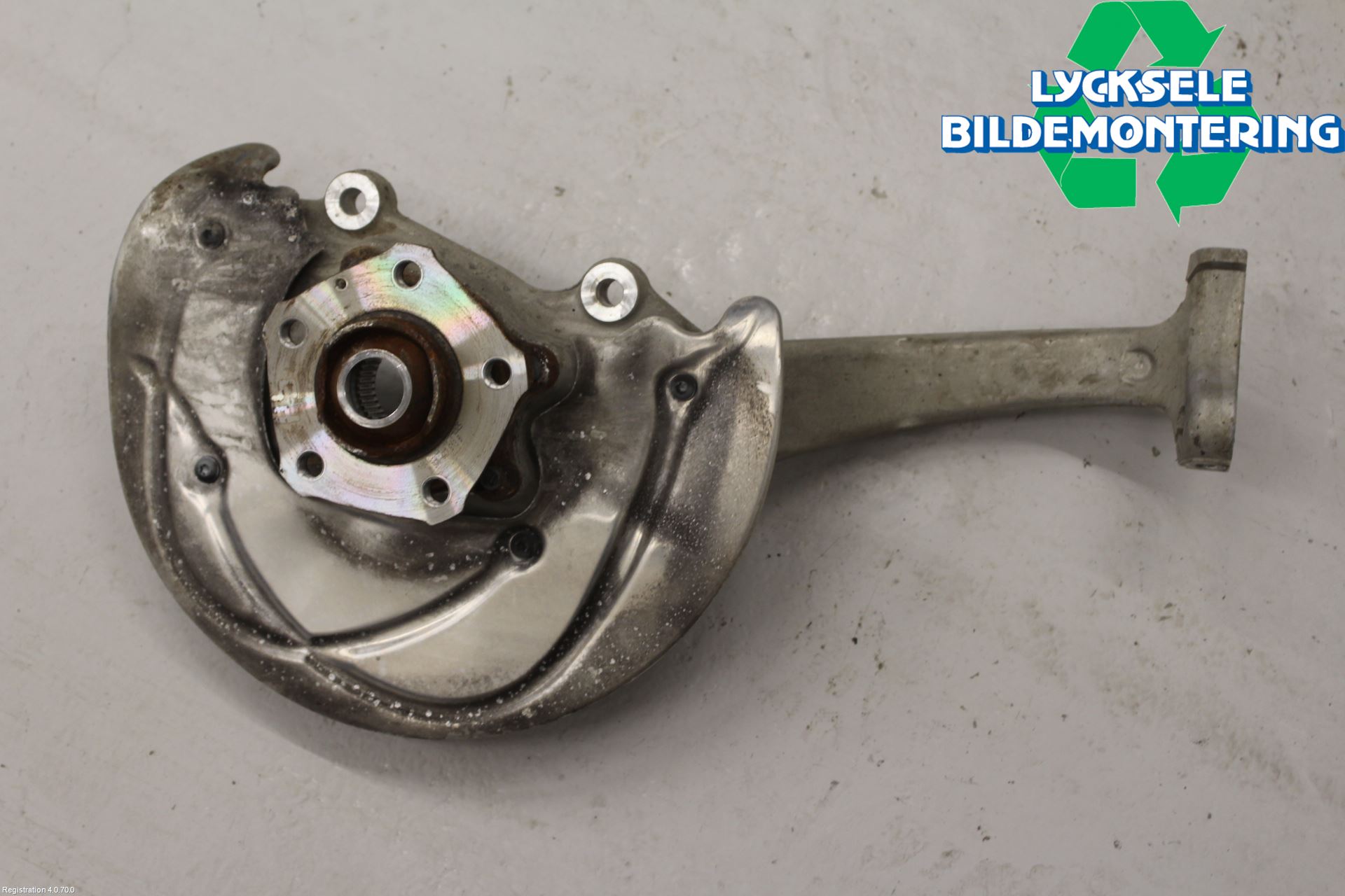 Audi A6 F2/C8 19- Styrspindel Lagerhus Hö