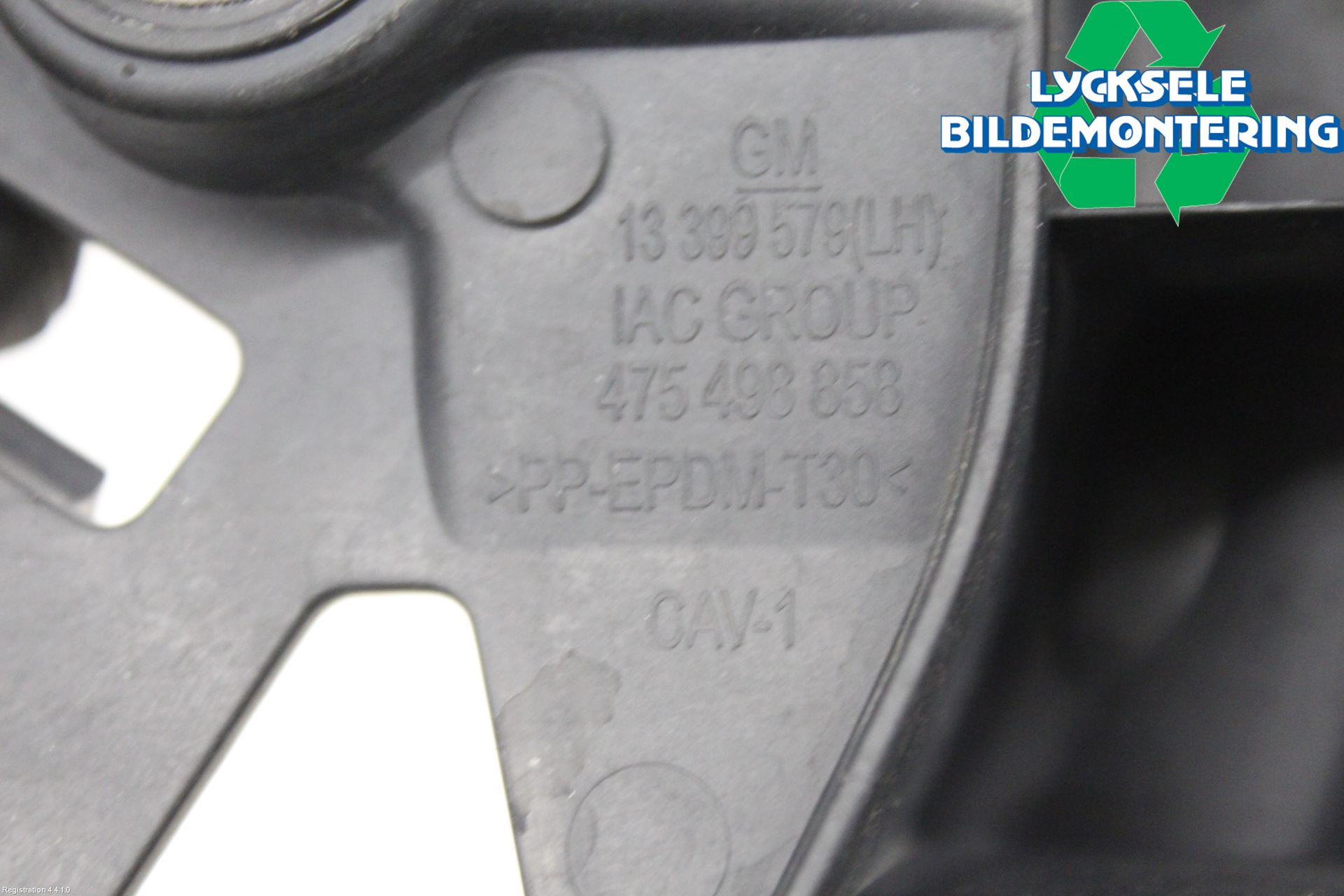 Opel CORSA E 15-19 Stötfångarfäste Bak Vä