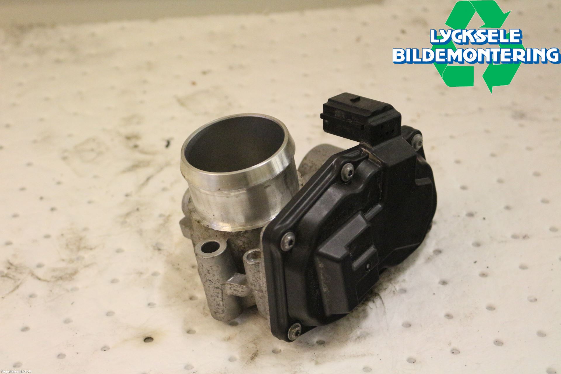 Ford FIESTA 13-17 Injspjällhus