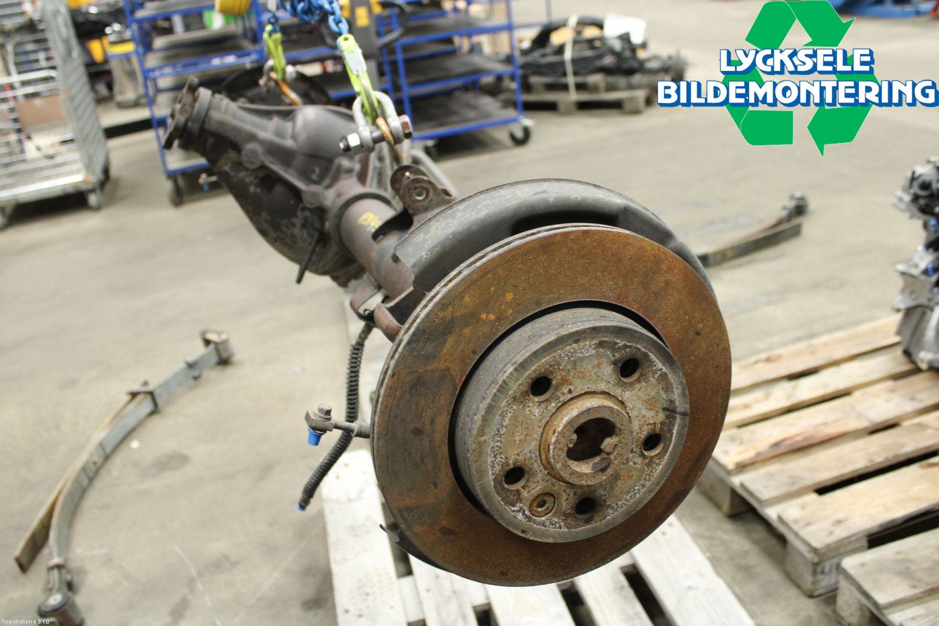 Volkswagen VW AMAROK 2H 10-22 Bakaxel