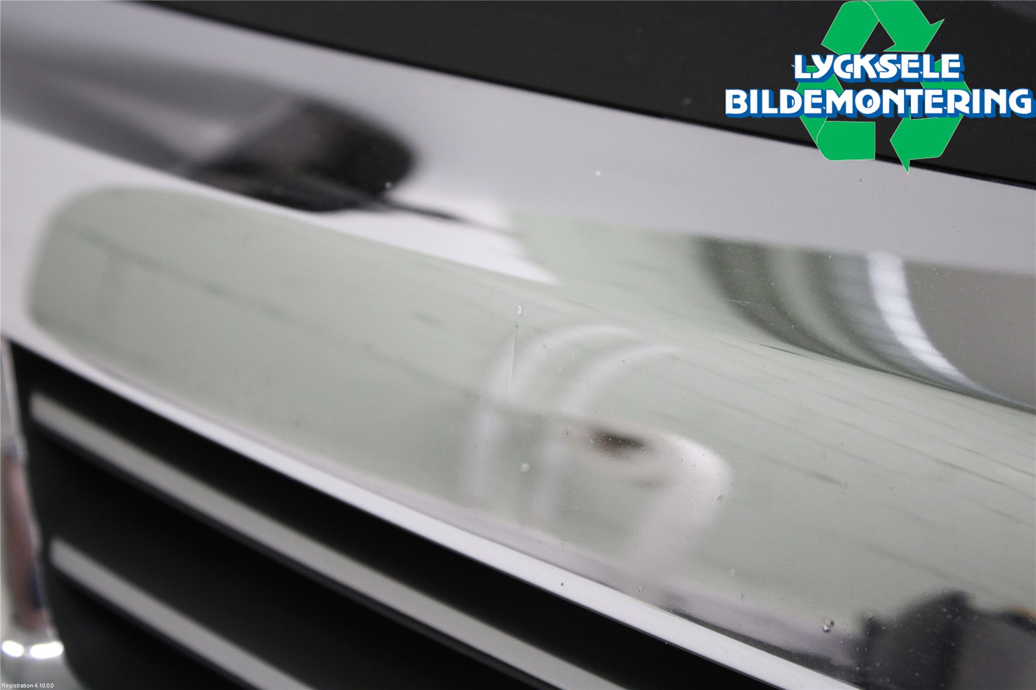 Opel ASTRA J 10-15 Grill Komp