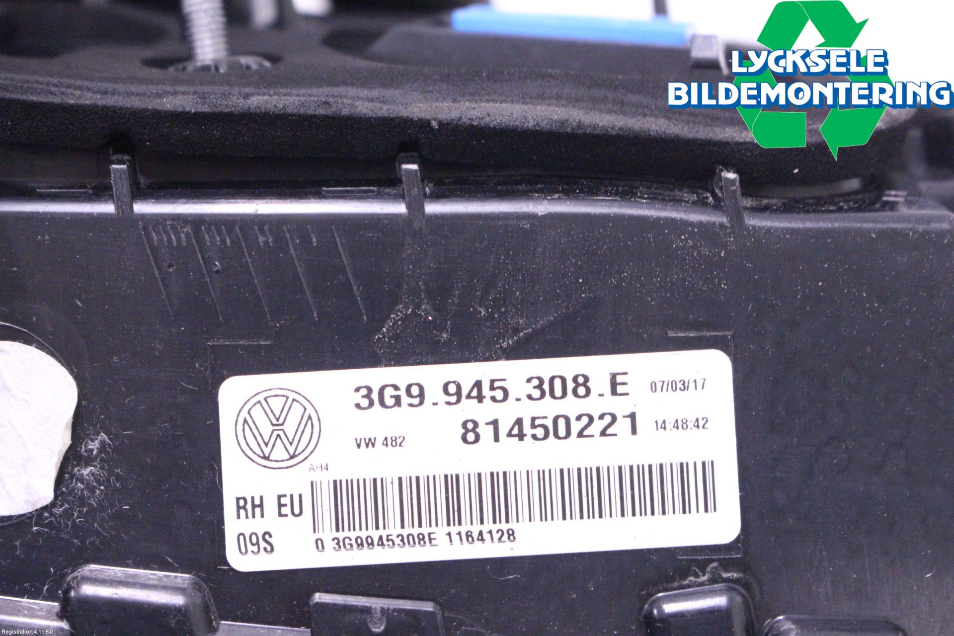 Volkswagen VW PASSAT 15-19 Bakljus Lucka Hö
