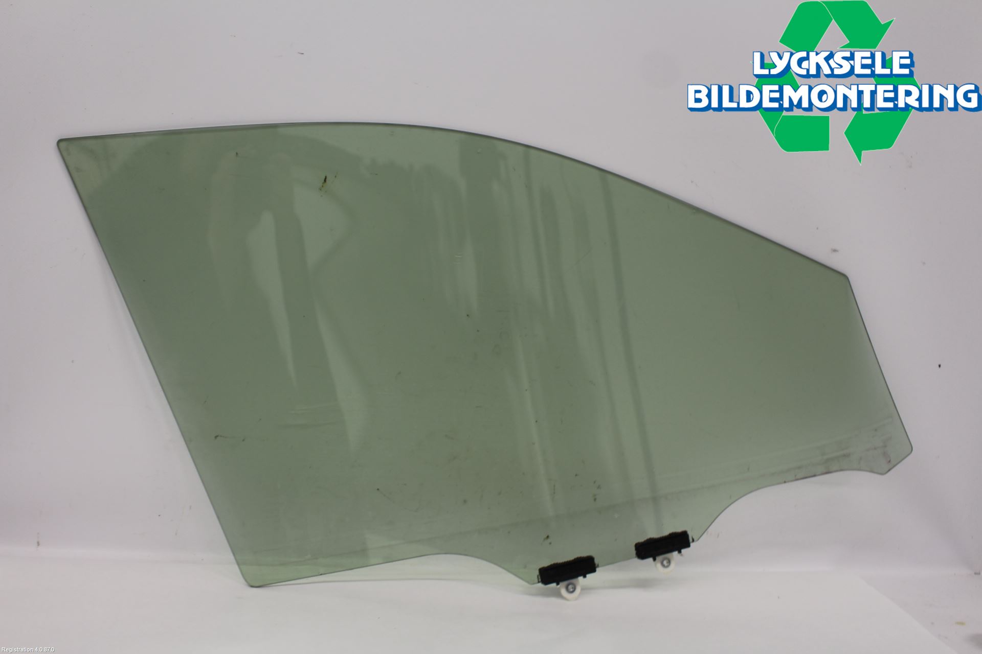 Toyota RAV4 19- Dörruta Fram Vänster