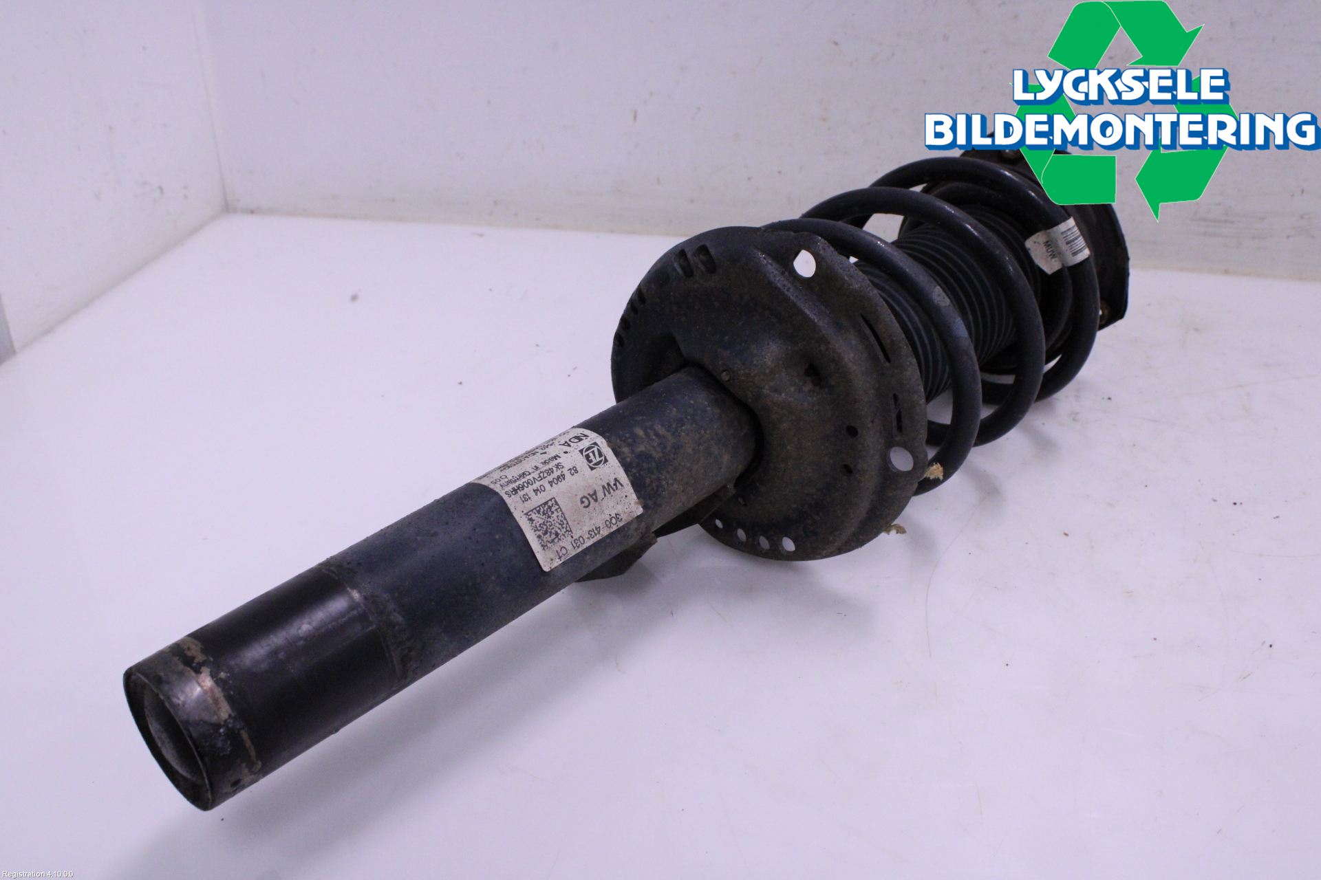 Skoda SUPERB 16-24 Fjäderben Fram Vänster