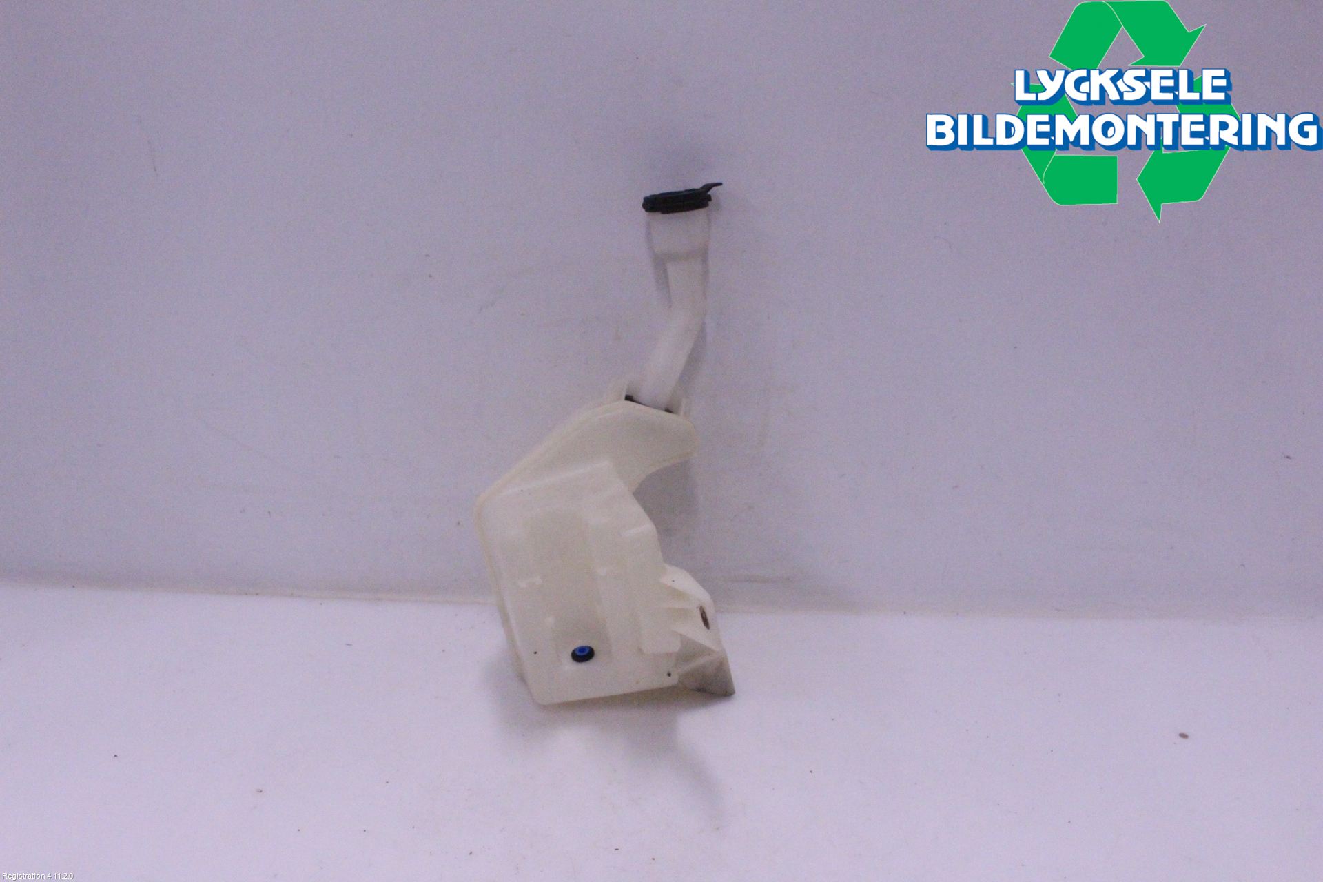 Opel CORSA E 15-19 Spolartank Vindruta-Strål