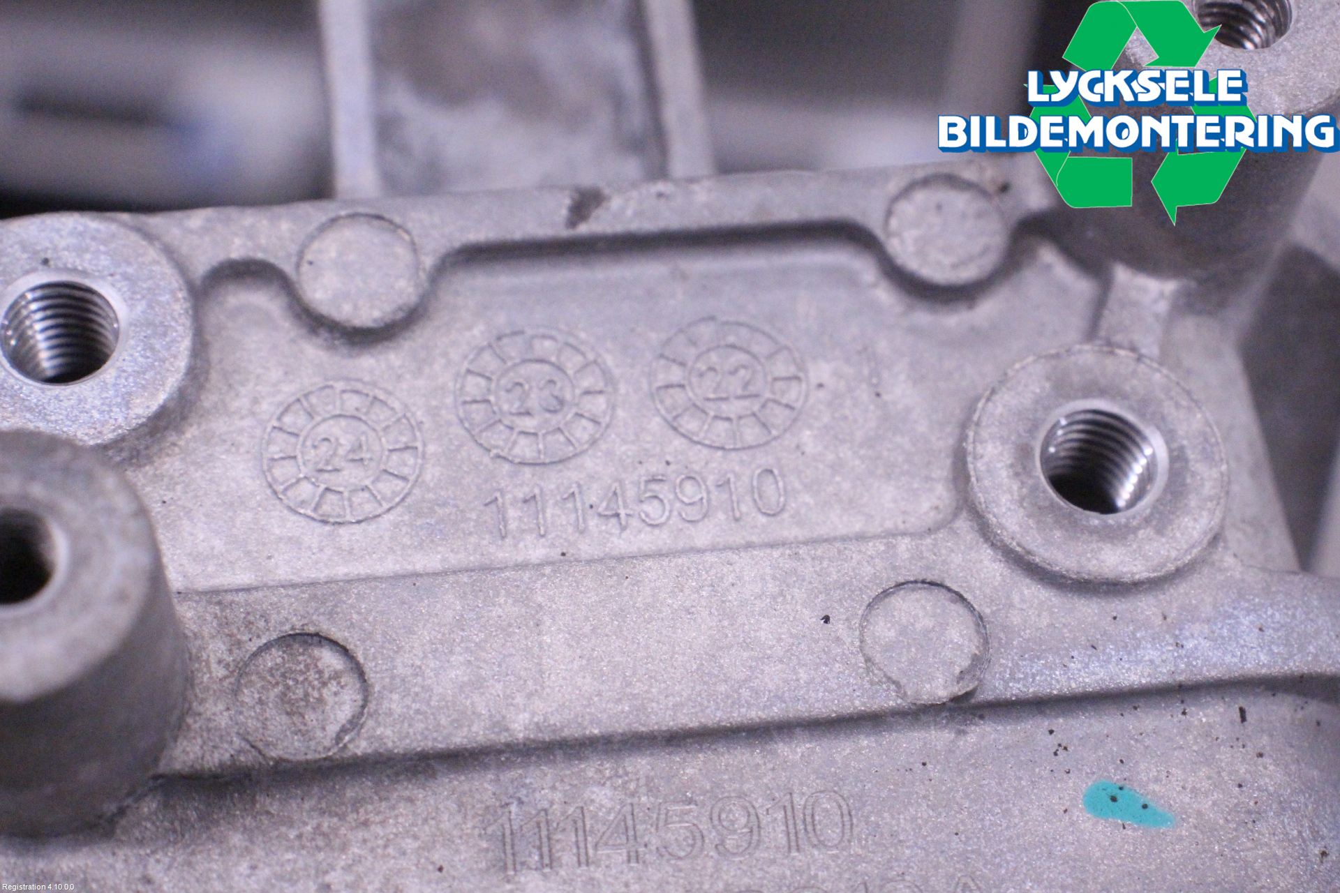 MG 3 HYBRID+ 25- Växellådsfäste