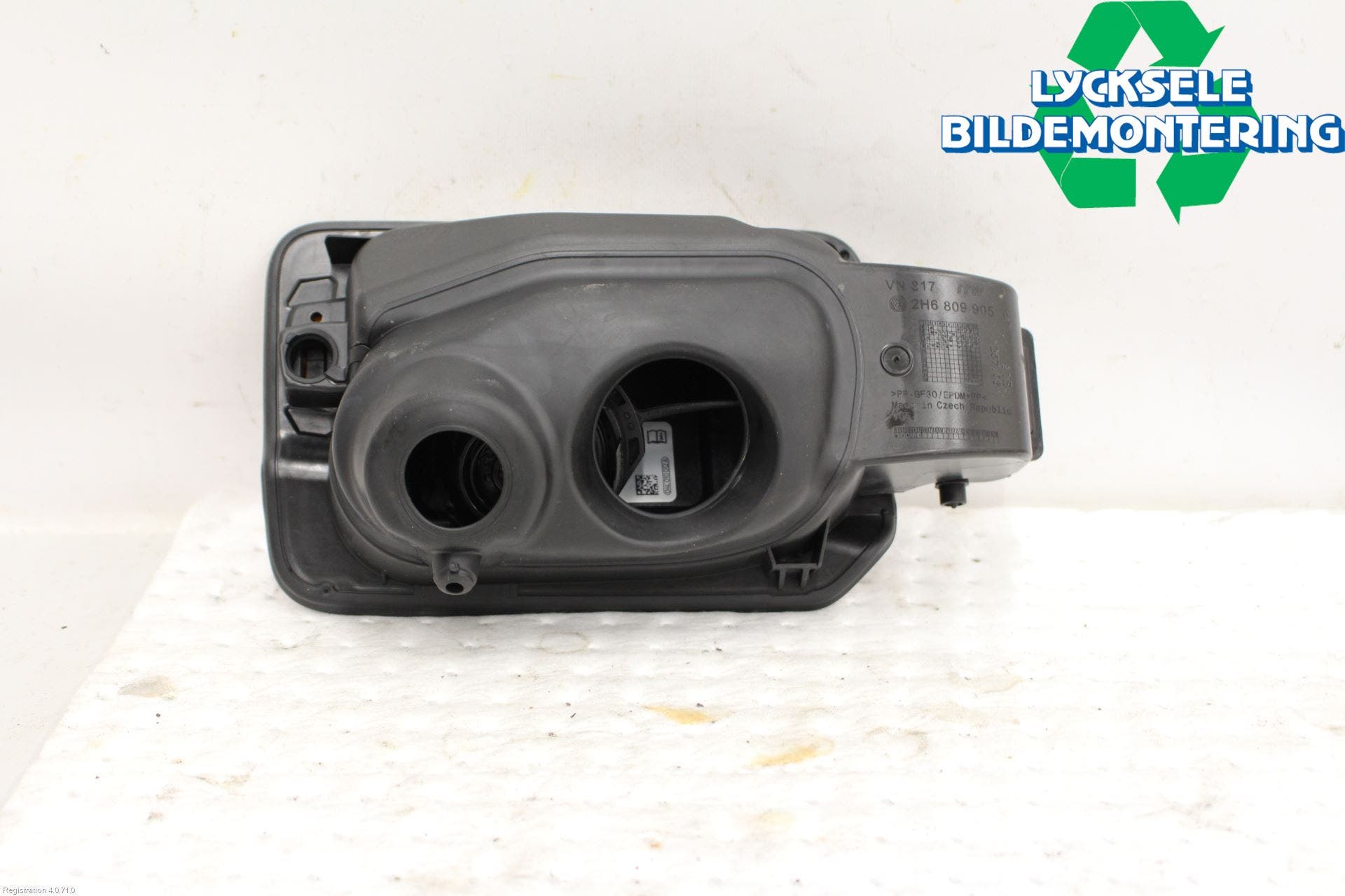 Volkswagen VW AMAROK 2H 10-22 Tanklucka