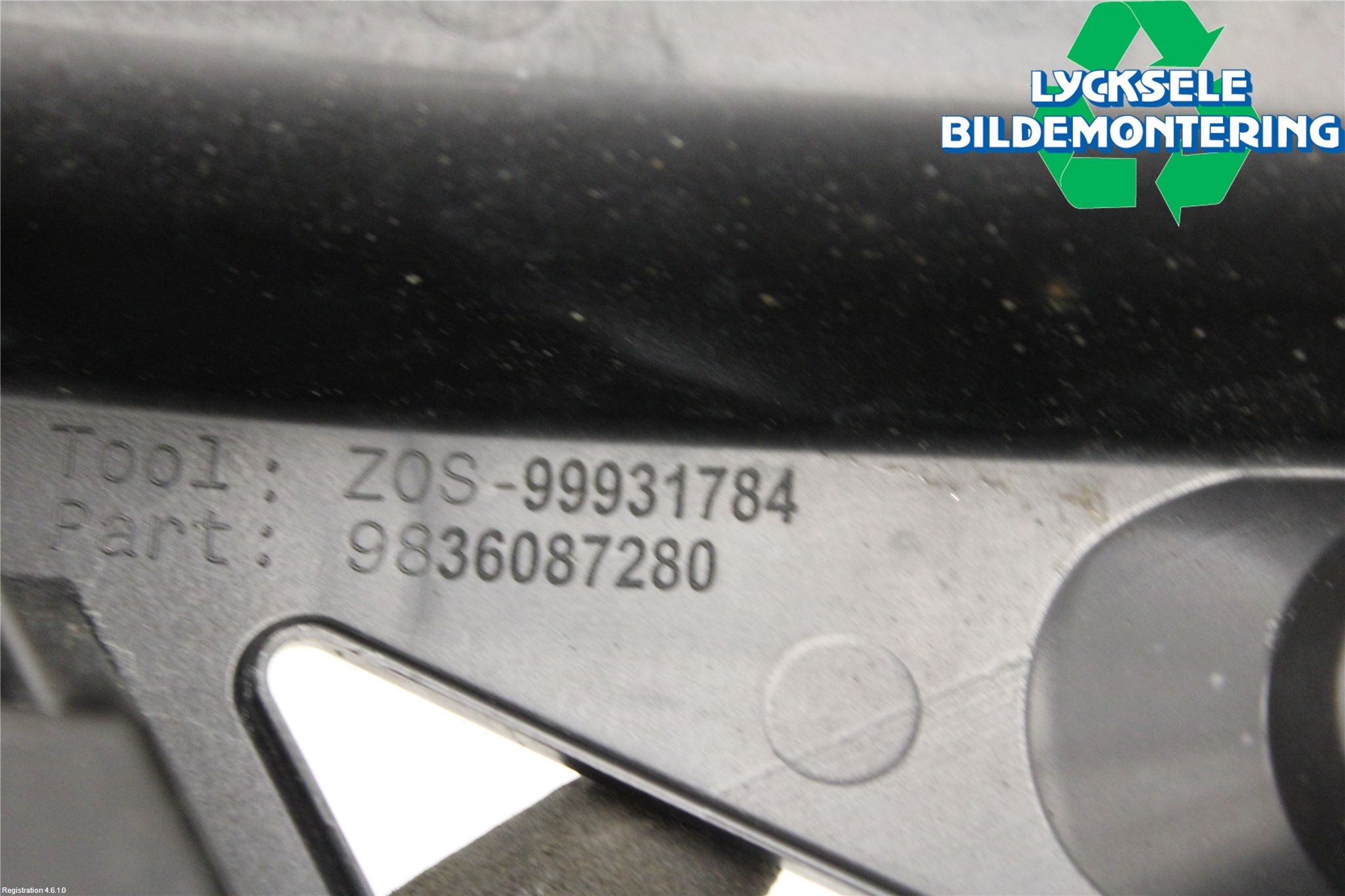 Peugeot 208/E-208 20- Stötfångarfäste Bak Hö