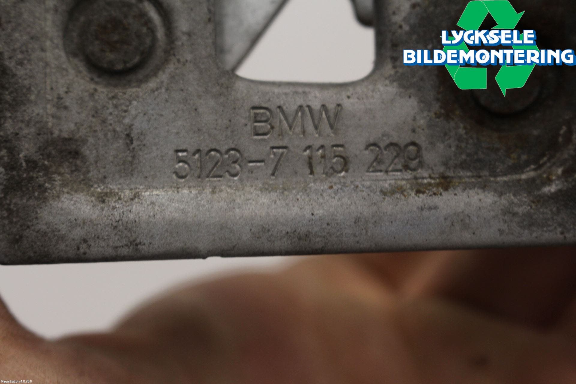 BMW 5 E60/61 Sed/Tou 02-10 Huvlås