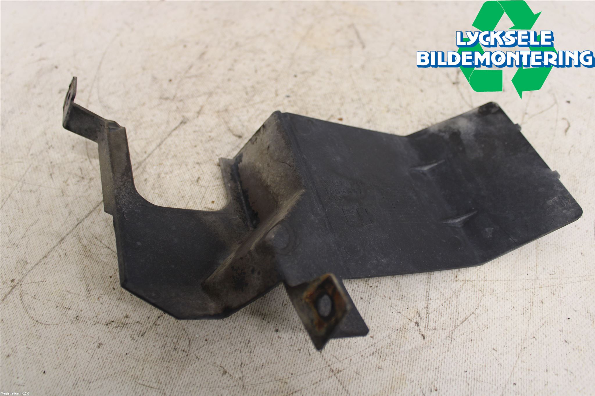 Volvo 940 91-98 Deflektor Plåt-Plast Kylning