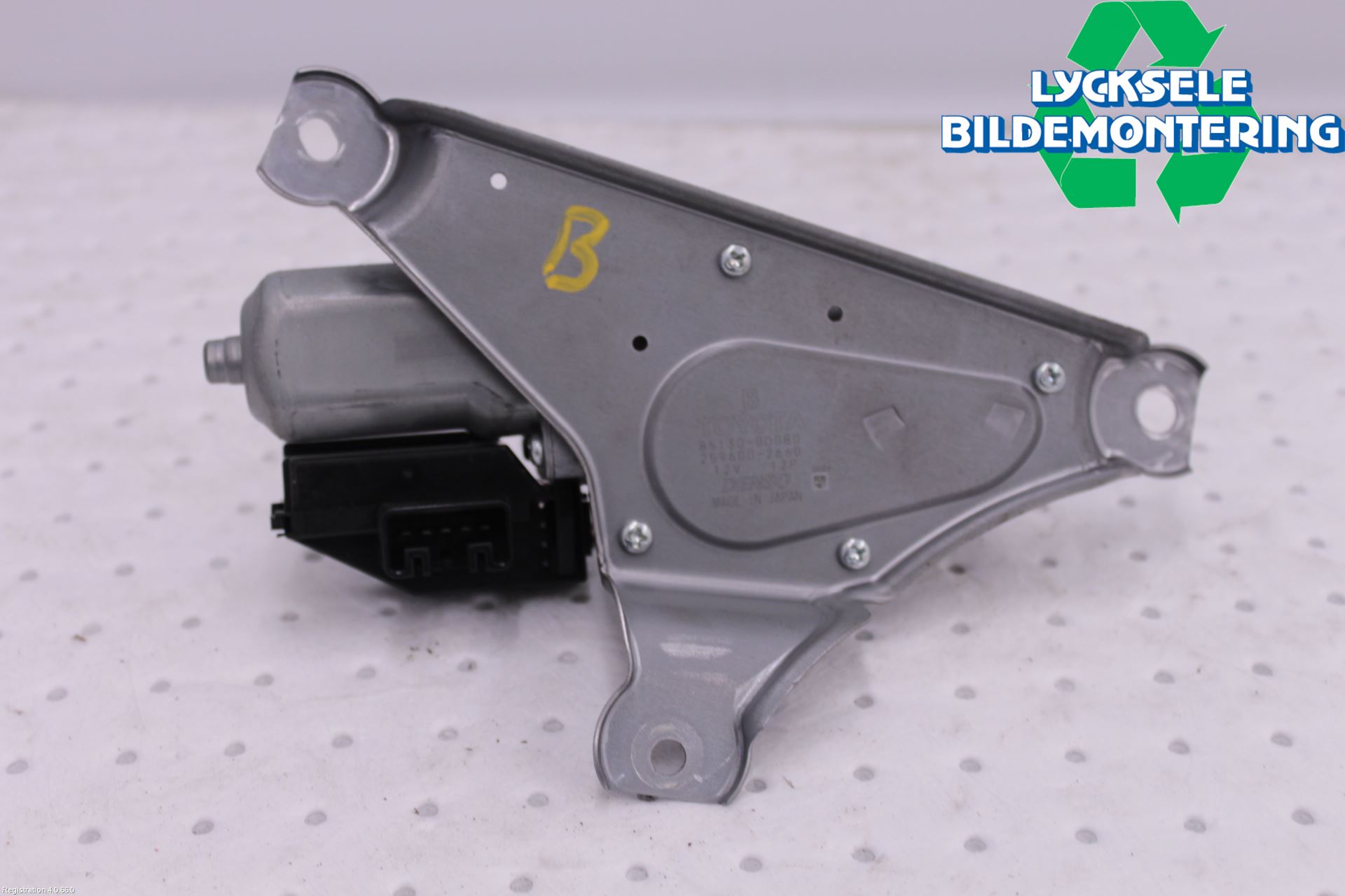 Toyota YARIS XP130 12-14 Torkarmotor Baklucka