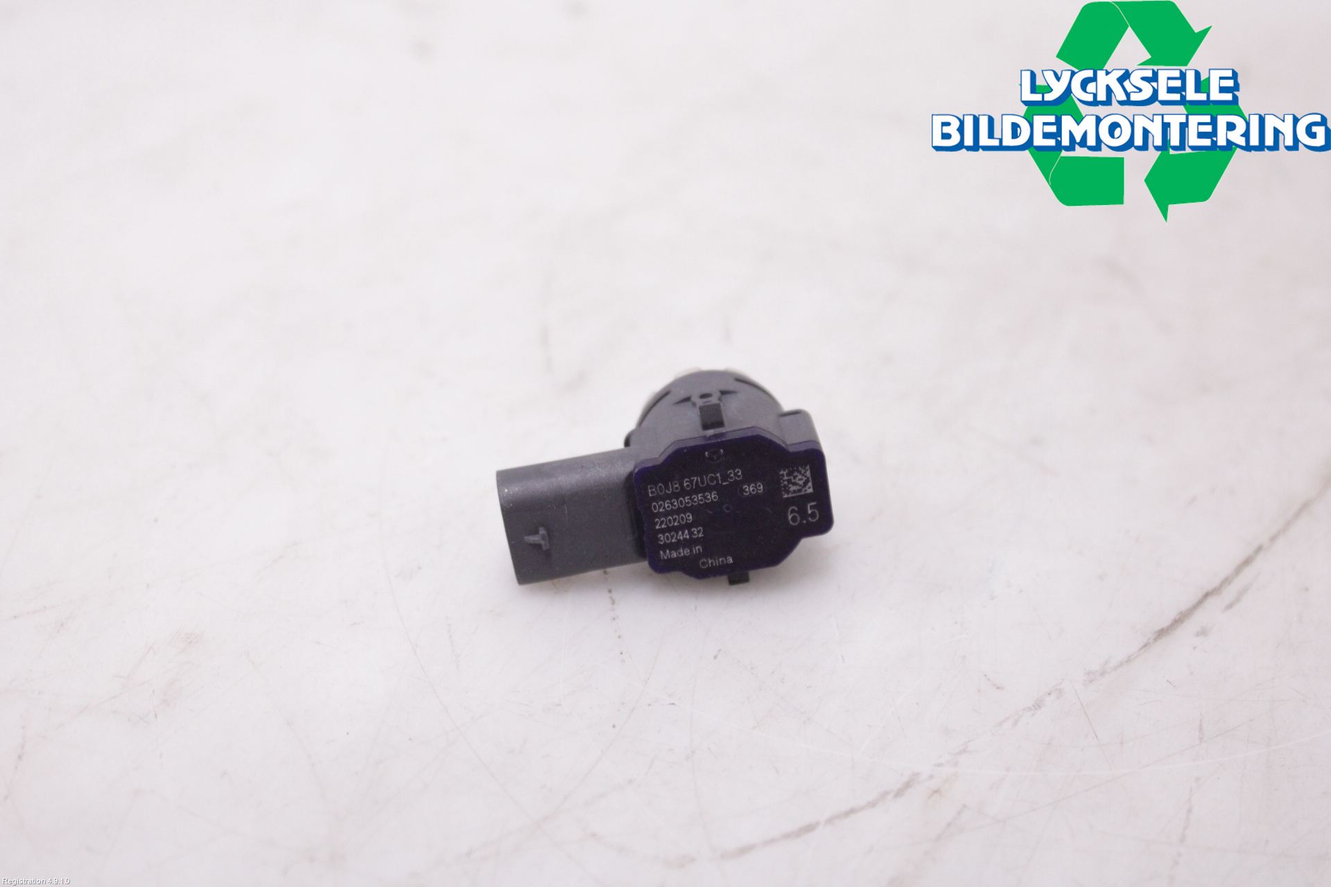 Mazda MX-30 20- Parkeringshjälp Frontsensor