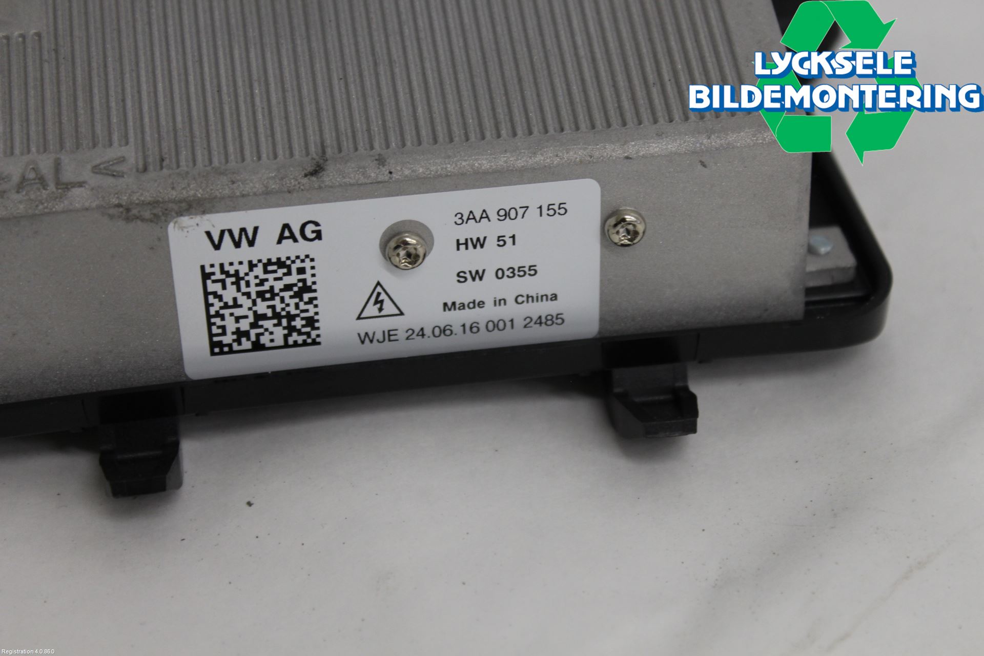 Skoda OCTAVIA (5E) 13-20 Inverter 12 -> 220 V
