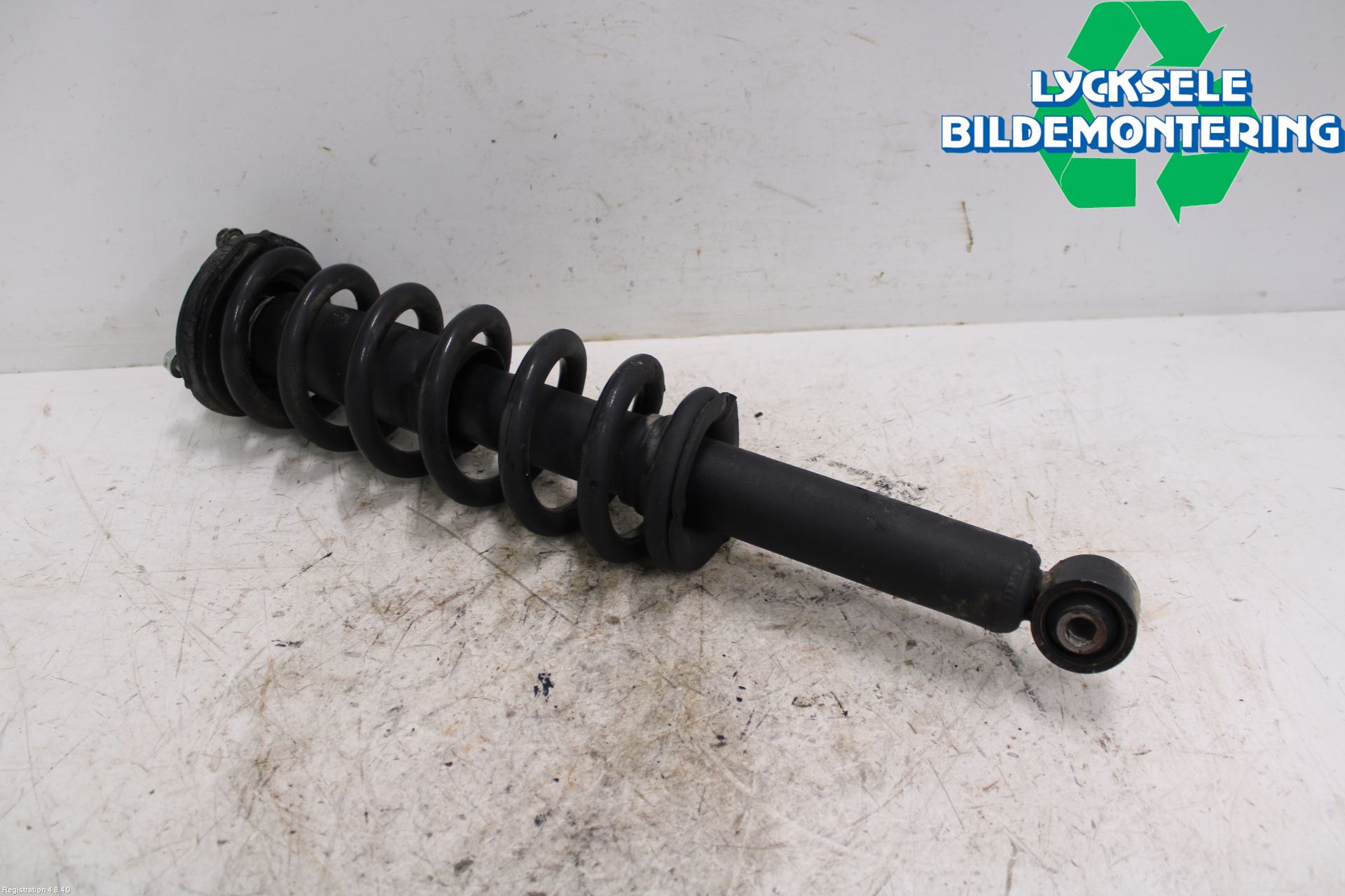 Isuzu D-MAX Fjäderben Fram Vänster