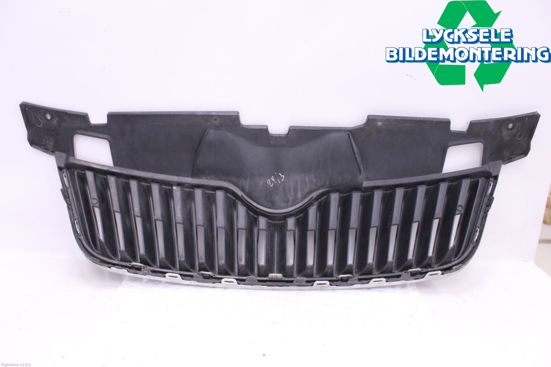 Skoda FABIA 07-14 Grill Komp