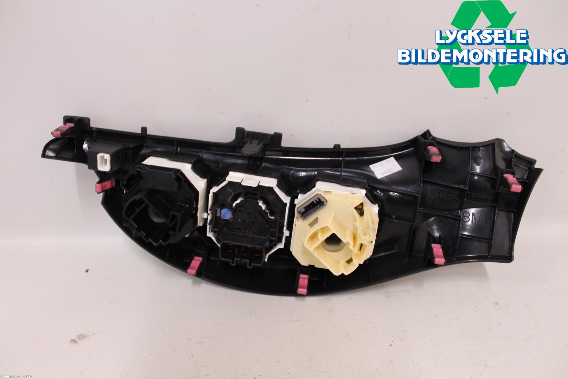 Toyota YARIS XP130 12-14 Ac Styrenhet Ac Manöveren